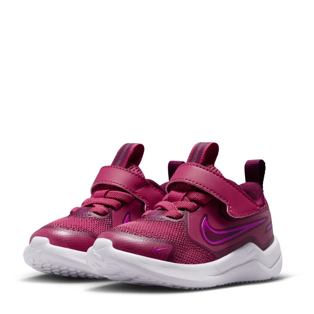 Nike Cosmic Runner Low Top Sneakers with Adjustable Drawstring