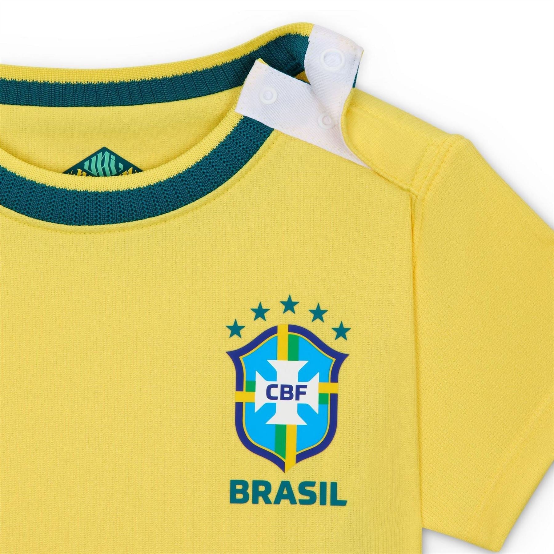 Nike Brazil International Mini Kit