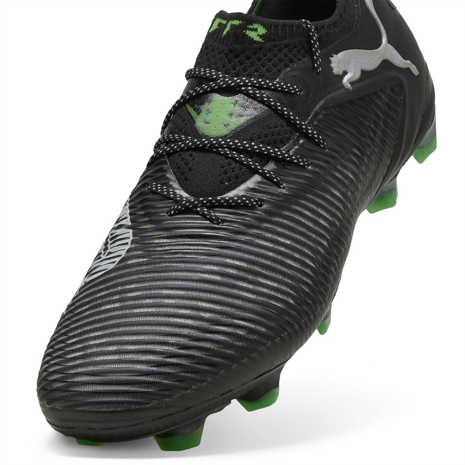 Puma Future 8 Ultimate Low Firm Ground Football Boots