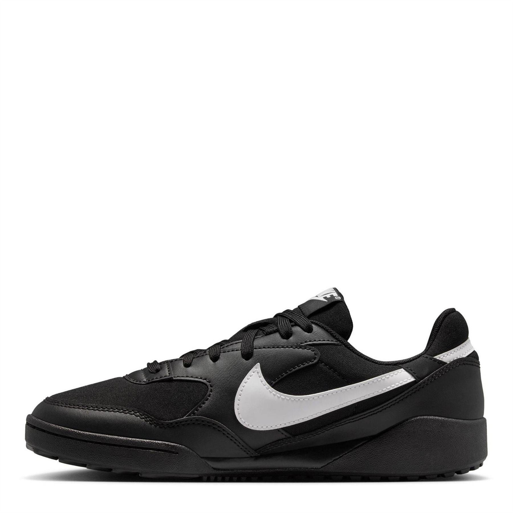 Nike Terra Manta Trainers