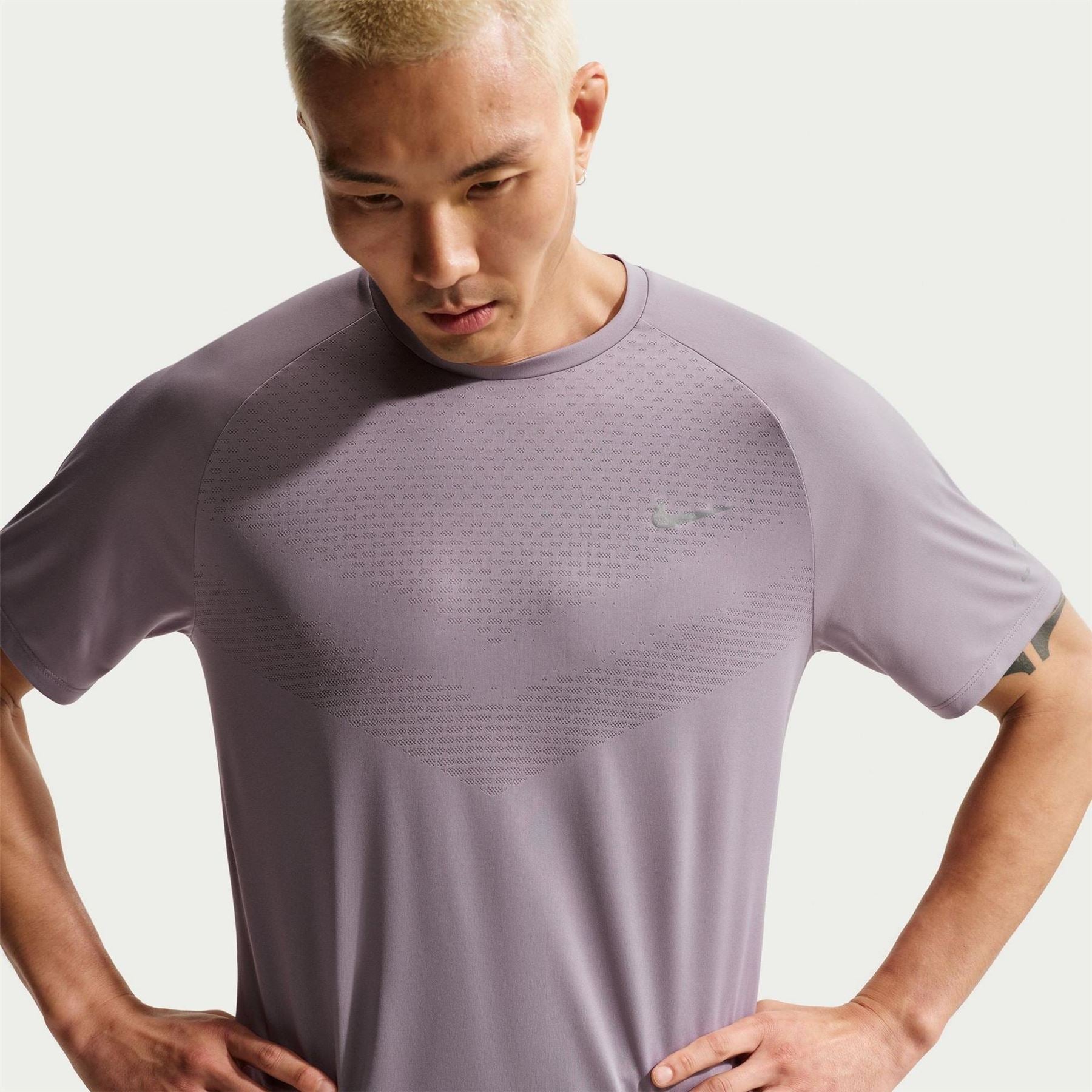 Nike Stride Raglan Short Sleeve Competition T-Shirt
