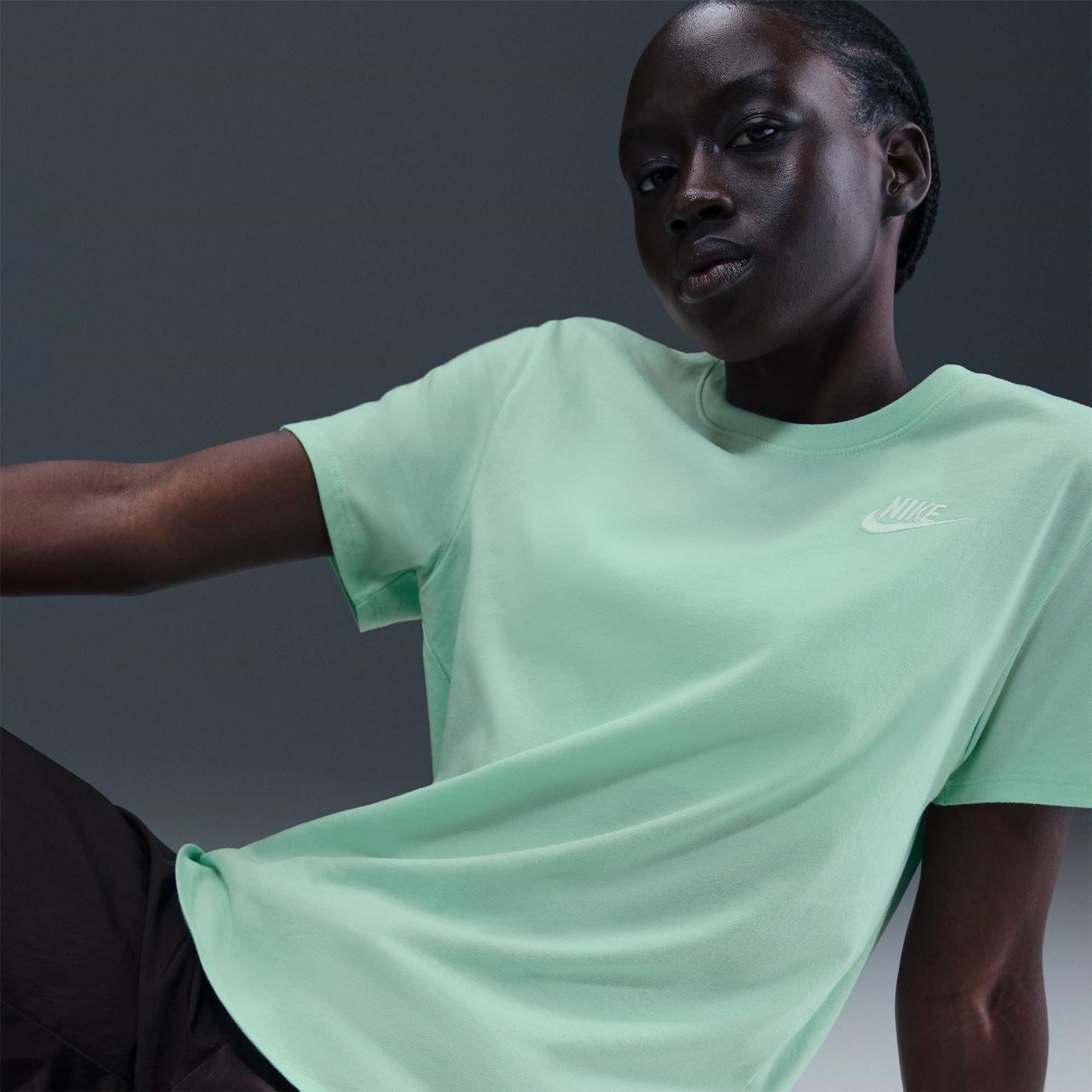 Nike Womens Sportswear Club T-Shirt