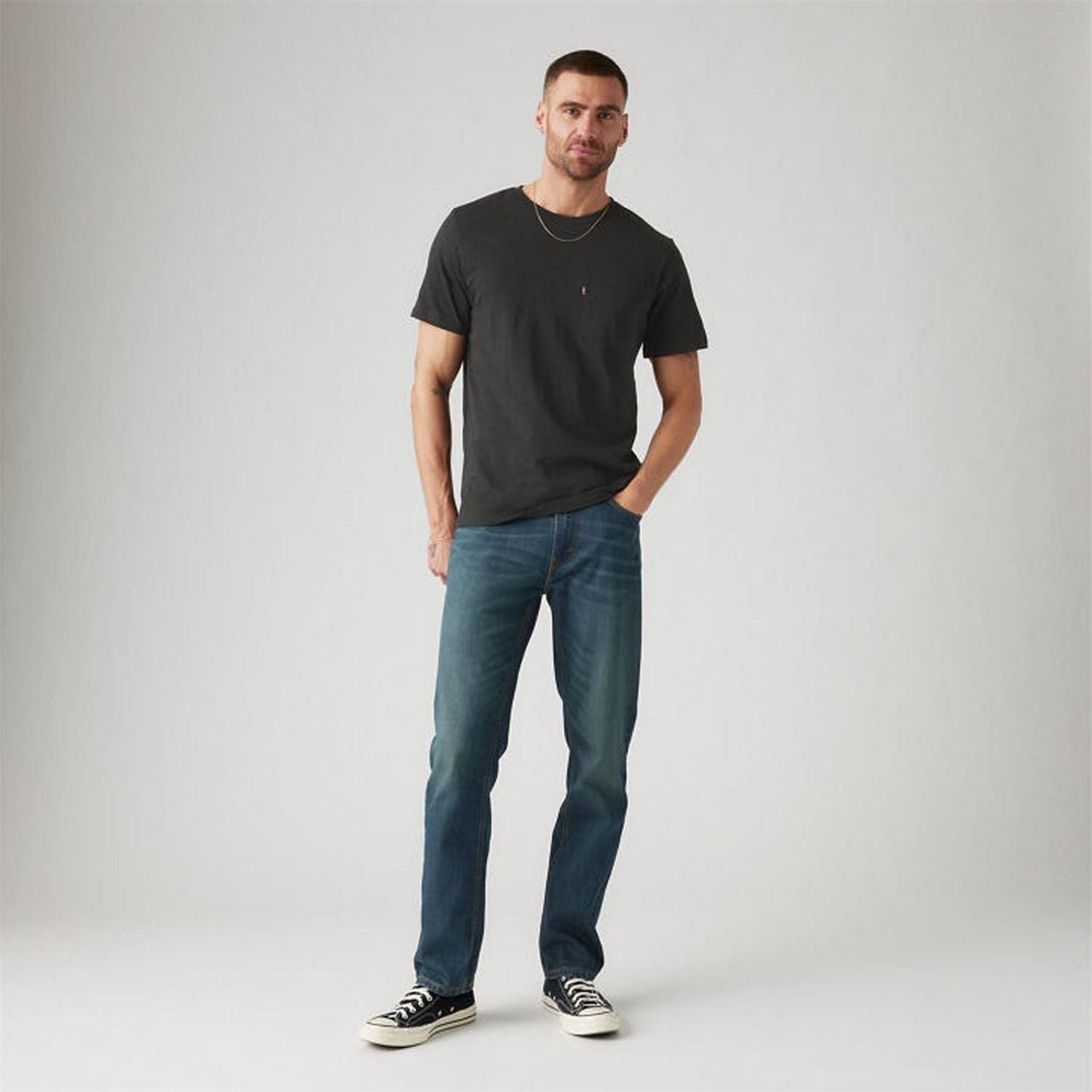 Levis Athletic Taper Jeans