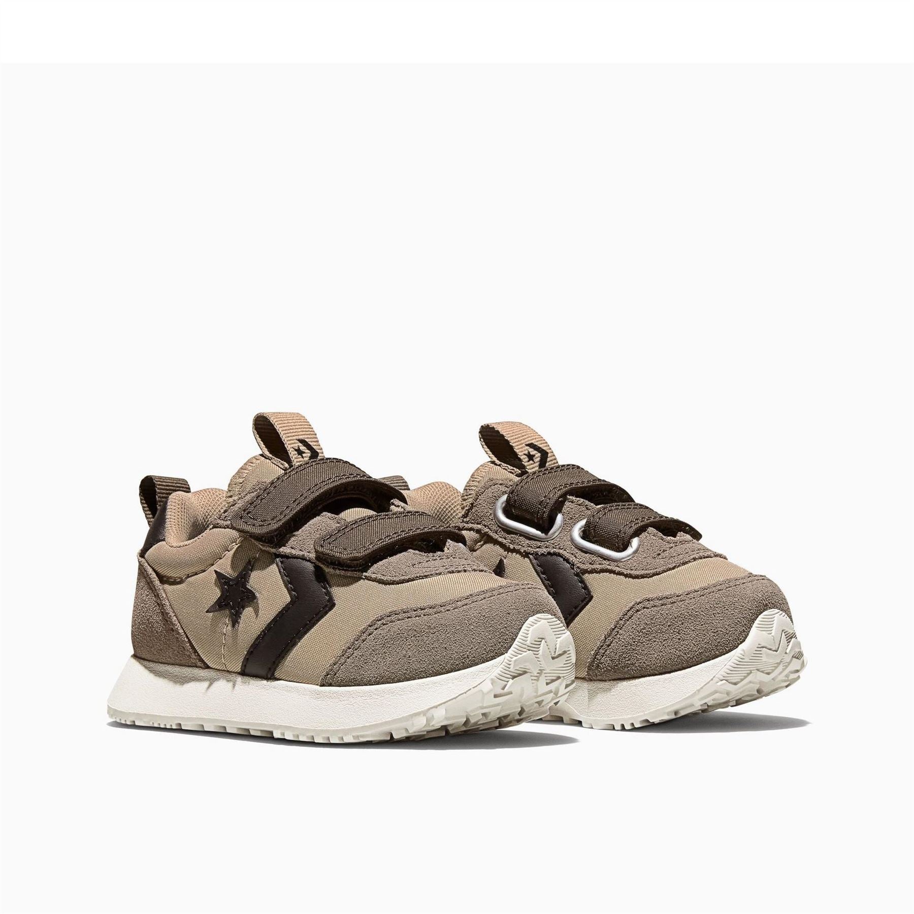 Converse Omega Trainer Easy On Low Top Trainers