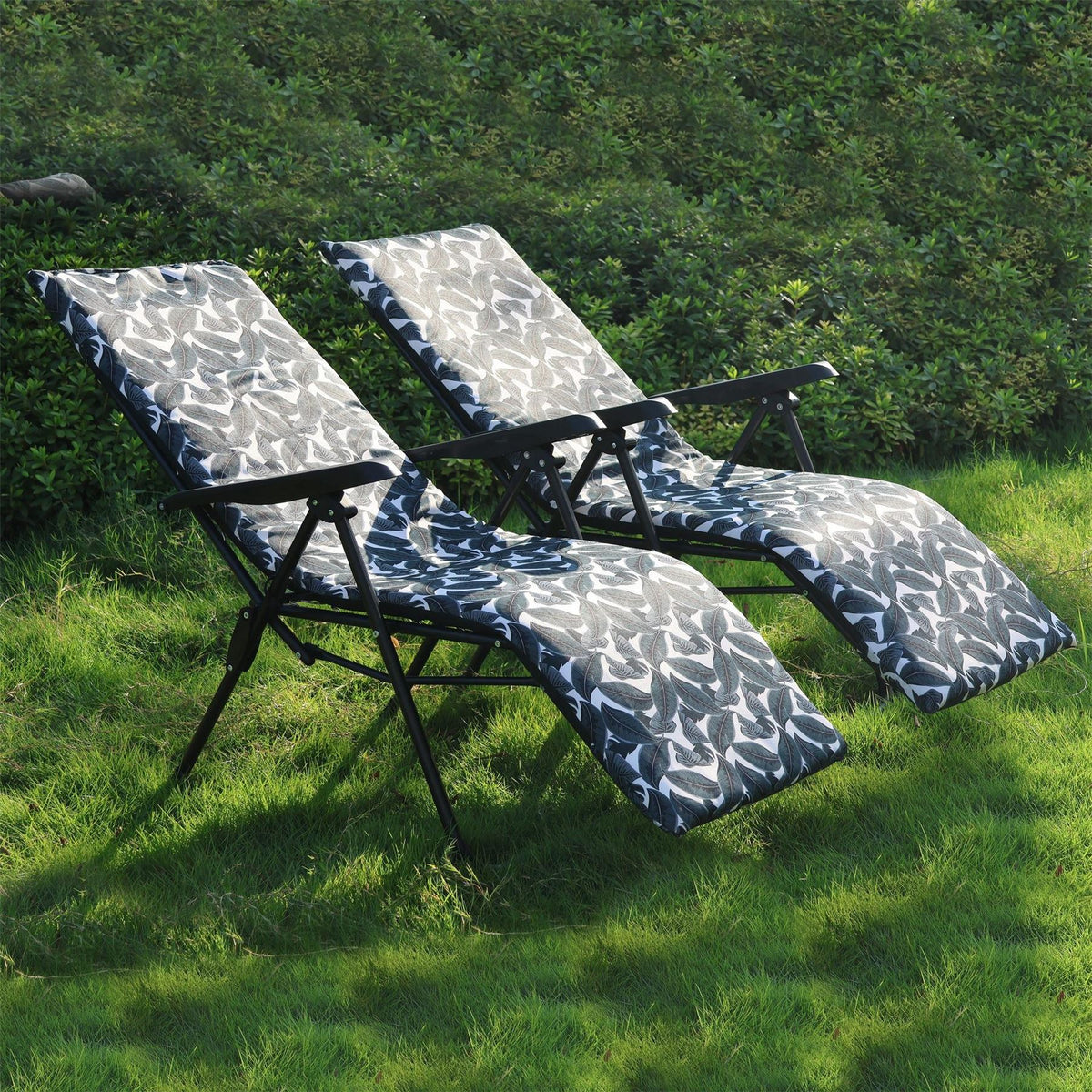 Linea Metal Frame Patterned Cushion Garden Chairs