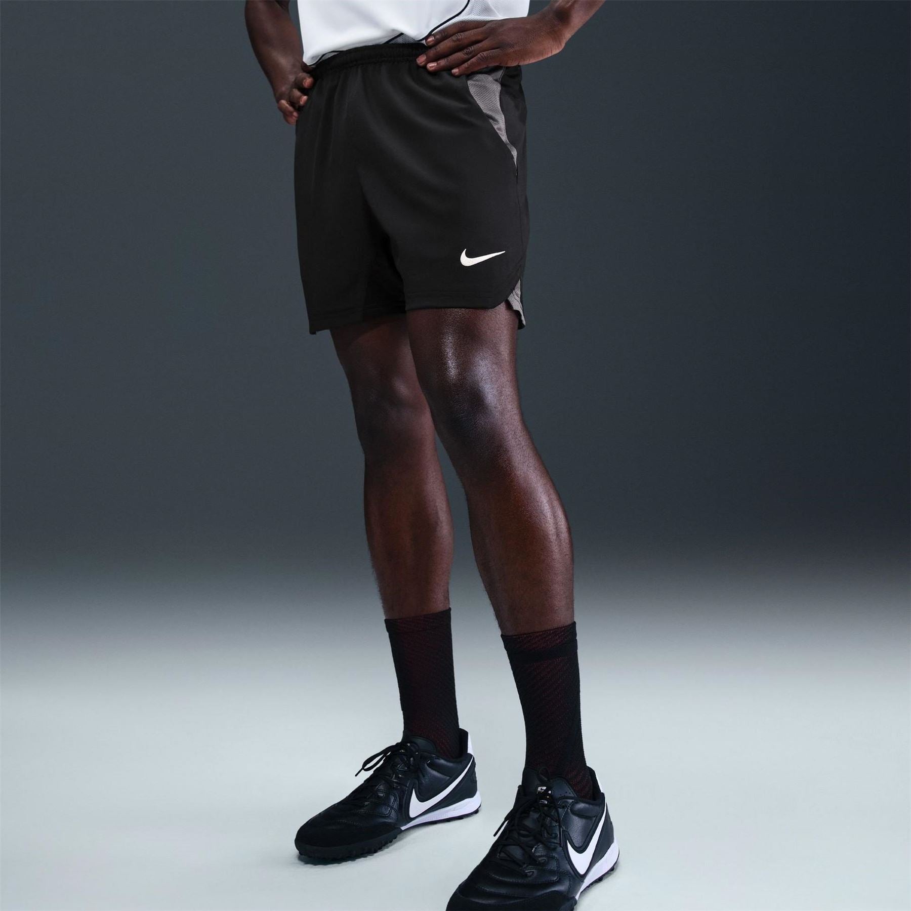 Nike Mens T90 Shorts