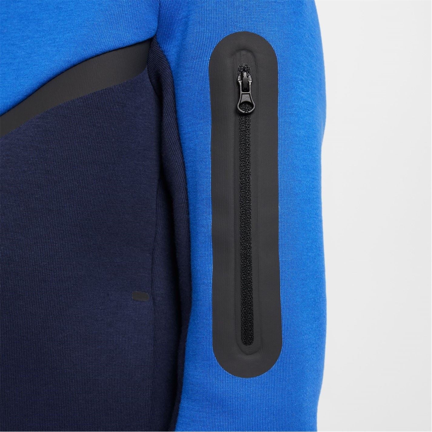 Nike Tech Fleece Regular Fit Hooded Sweatshirt Jacket