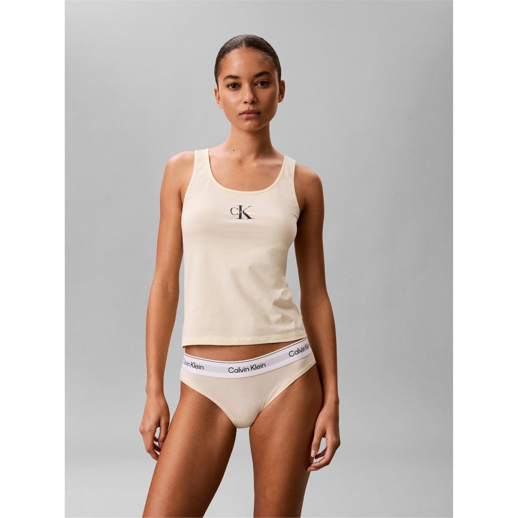 Calvin Klein Logo Vest Ld62