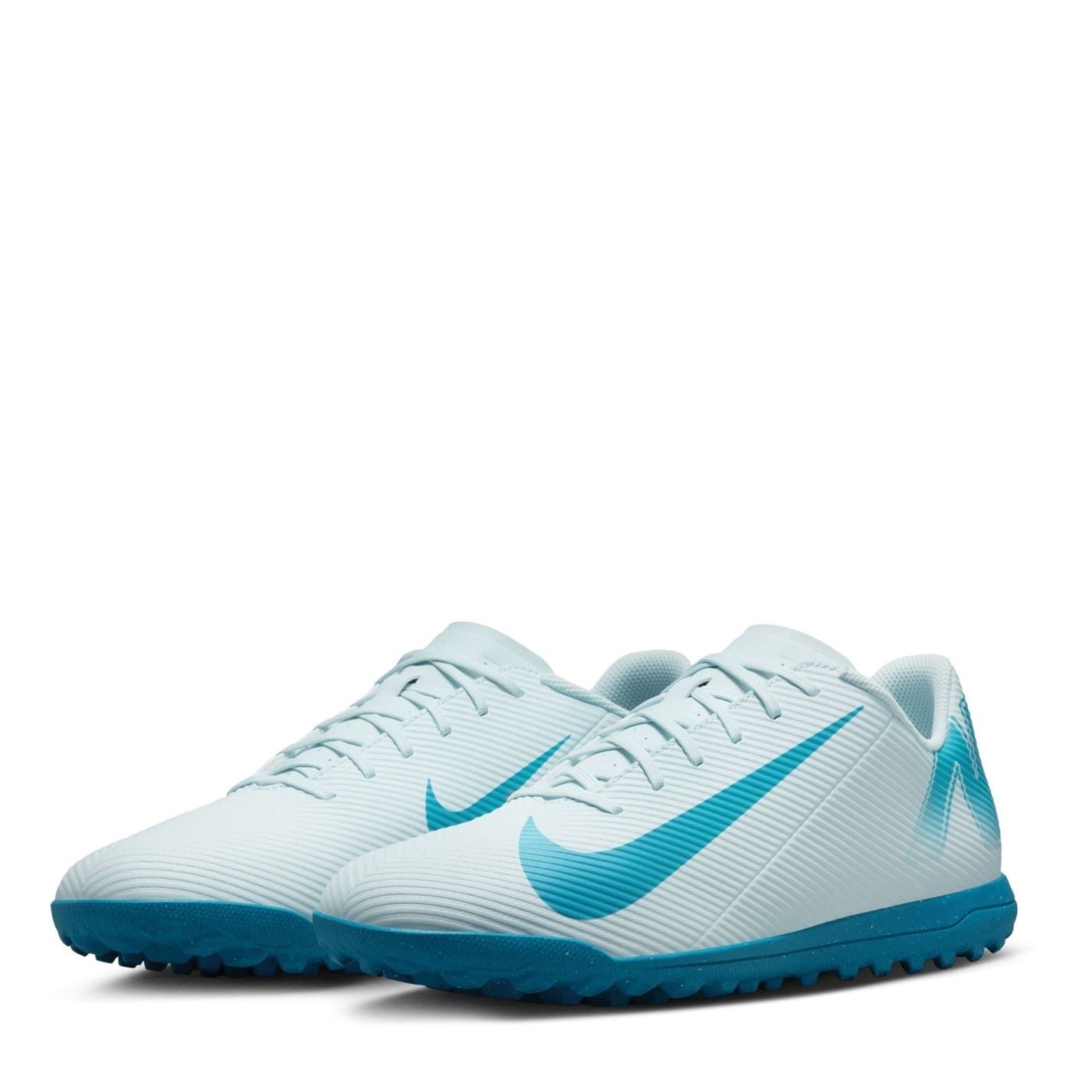 Nike Vapor 16 Club Astro Turf Football Boots