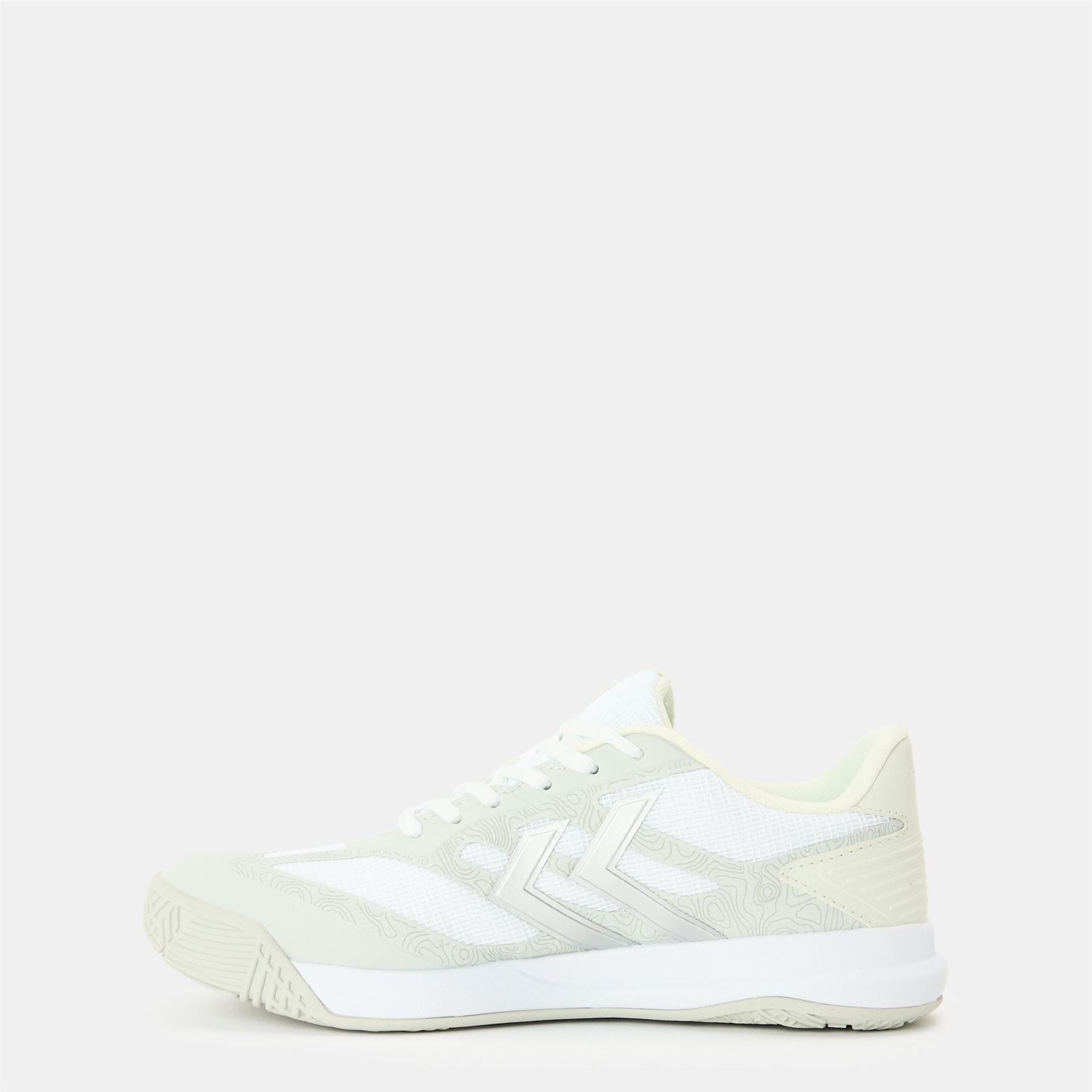 Hummel Dagaz V Graphic Print Round Toe Trainers