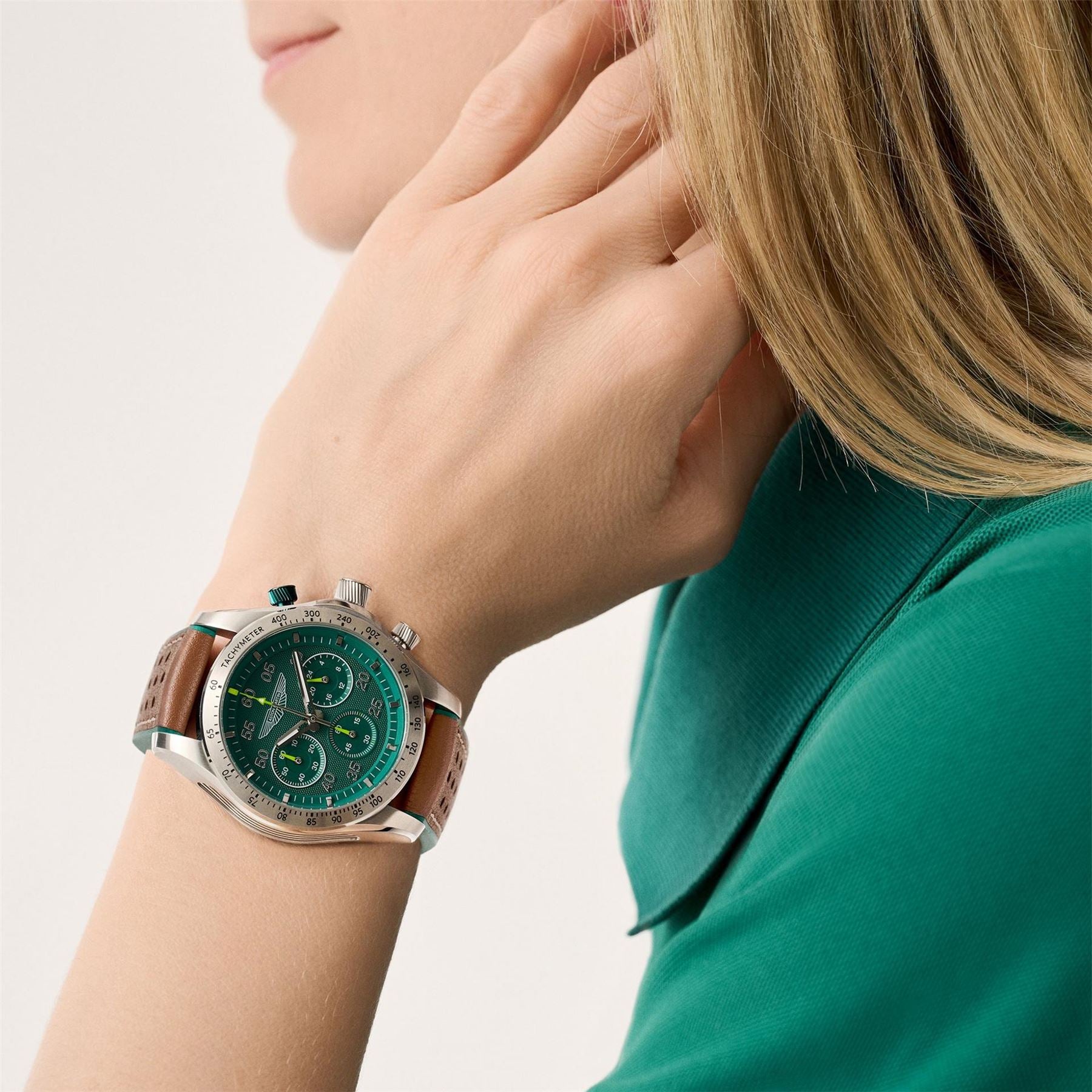 Aston Martin Signature Sn62 Racing Leather Rally Strap Analogue Watch