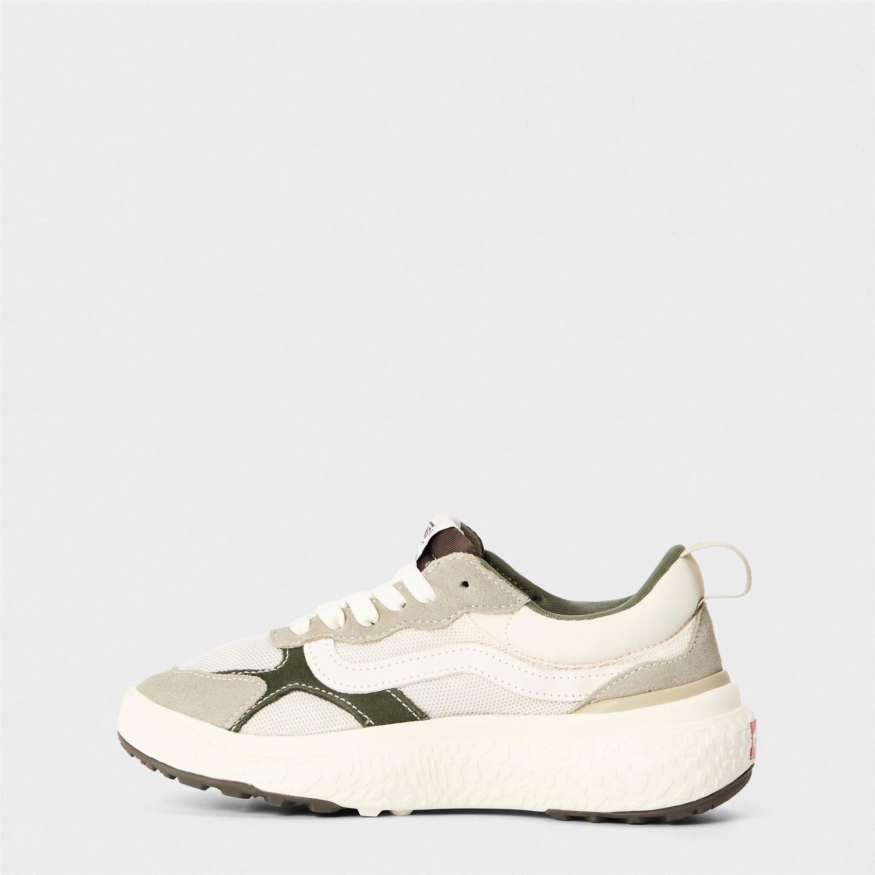 Vans Ultrarange Neo VR3 Graphic Print Lace-Up Trainers