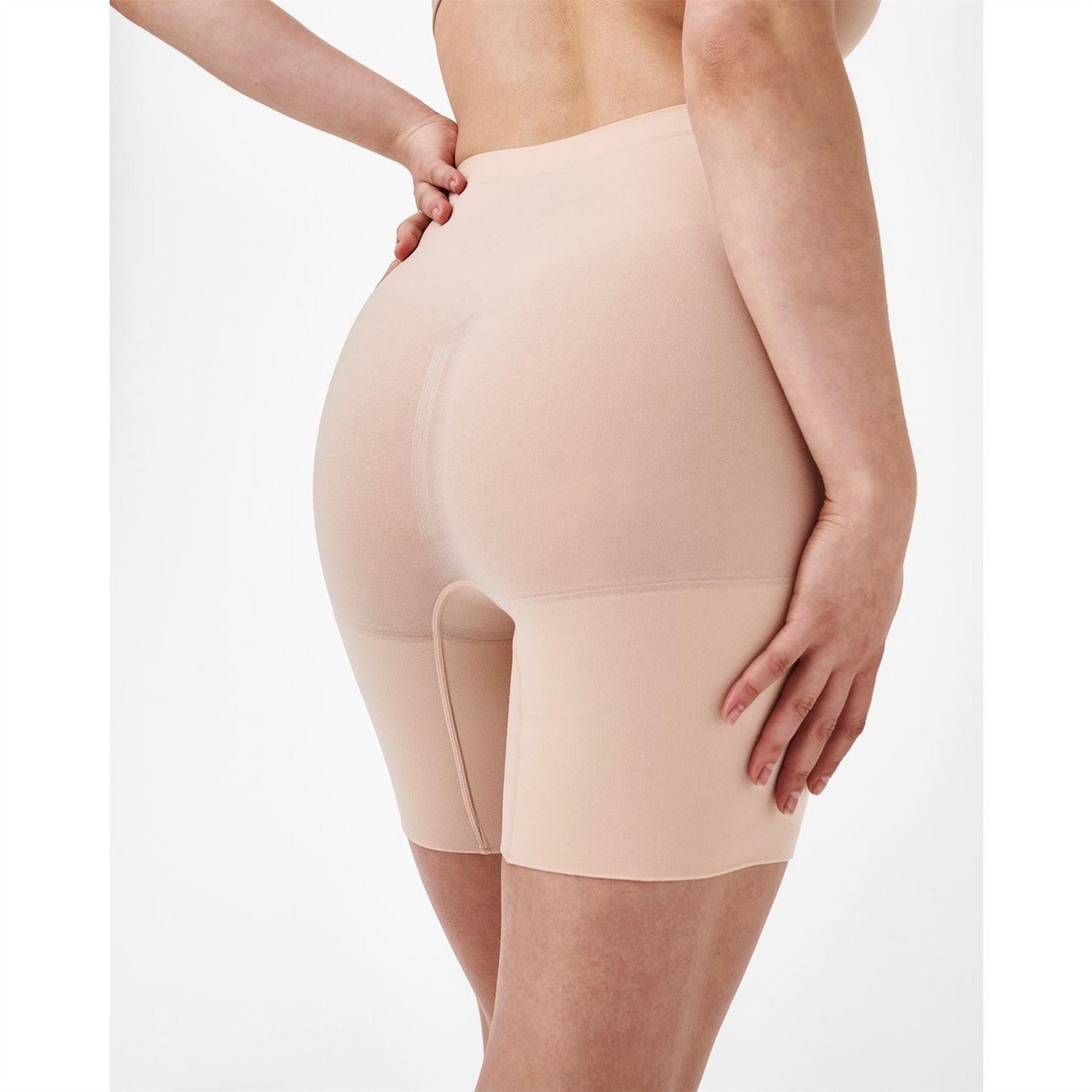 Spanx Seamless Shaping Medium Control Shorts