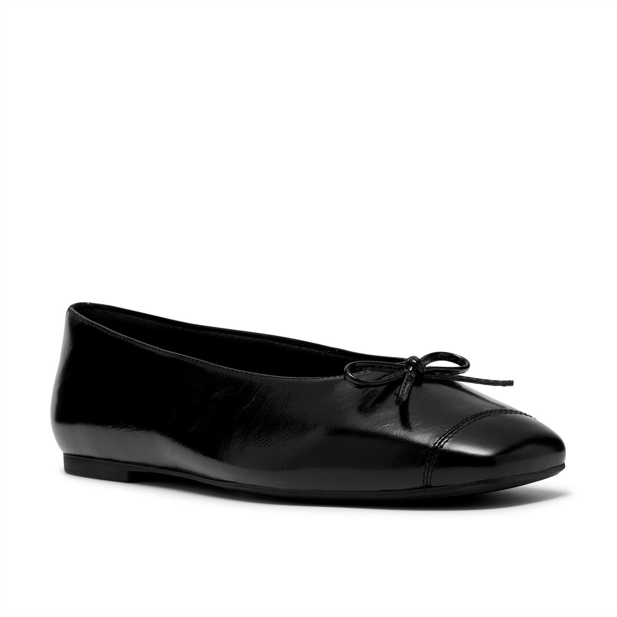 Clarks Befana Bow Closed Toe Flat Pumps