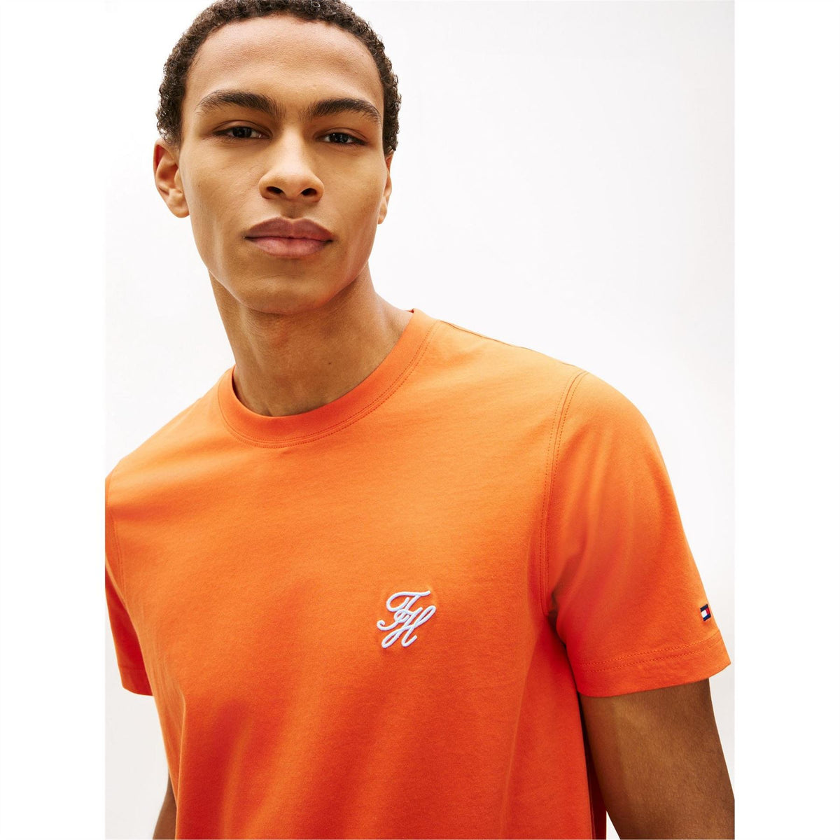 Tommy Hilfiger Script T Sn63