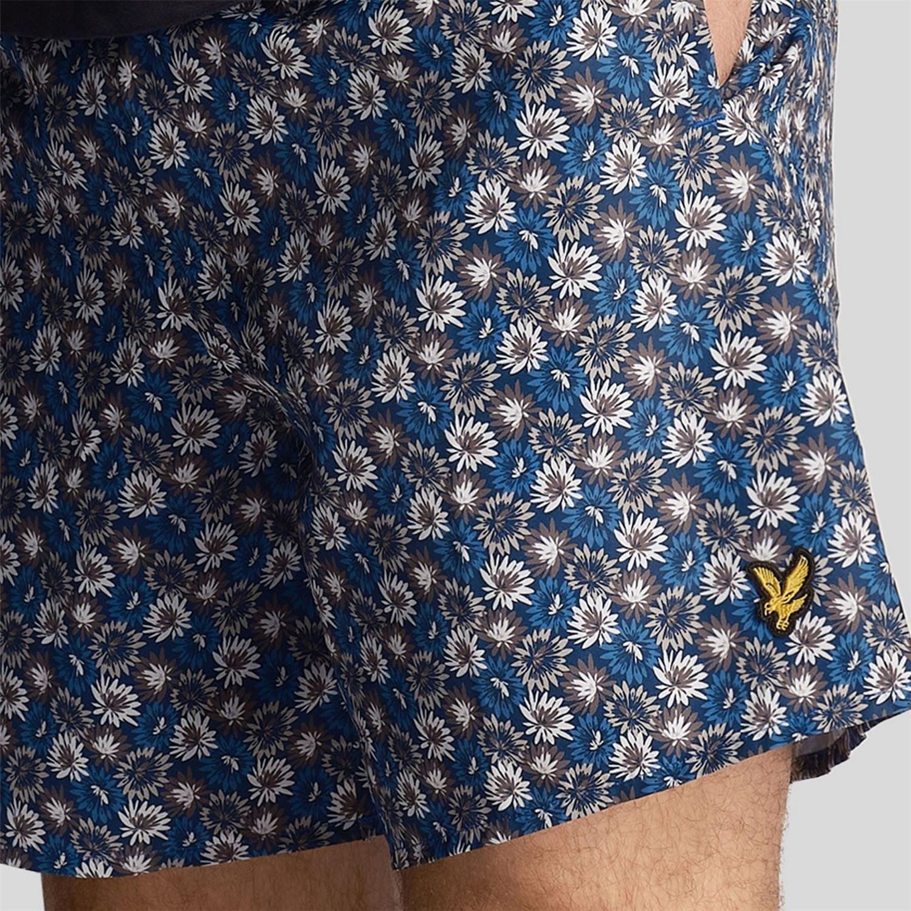 Lyle and Scott Shorts