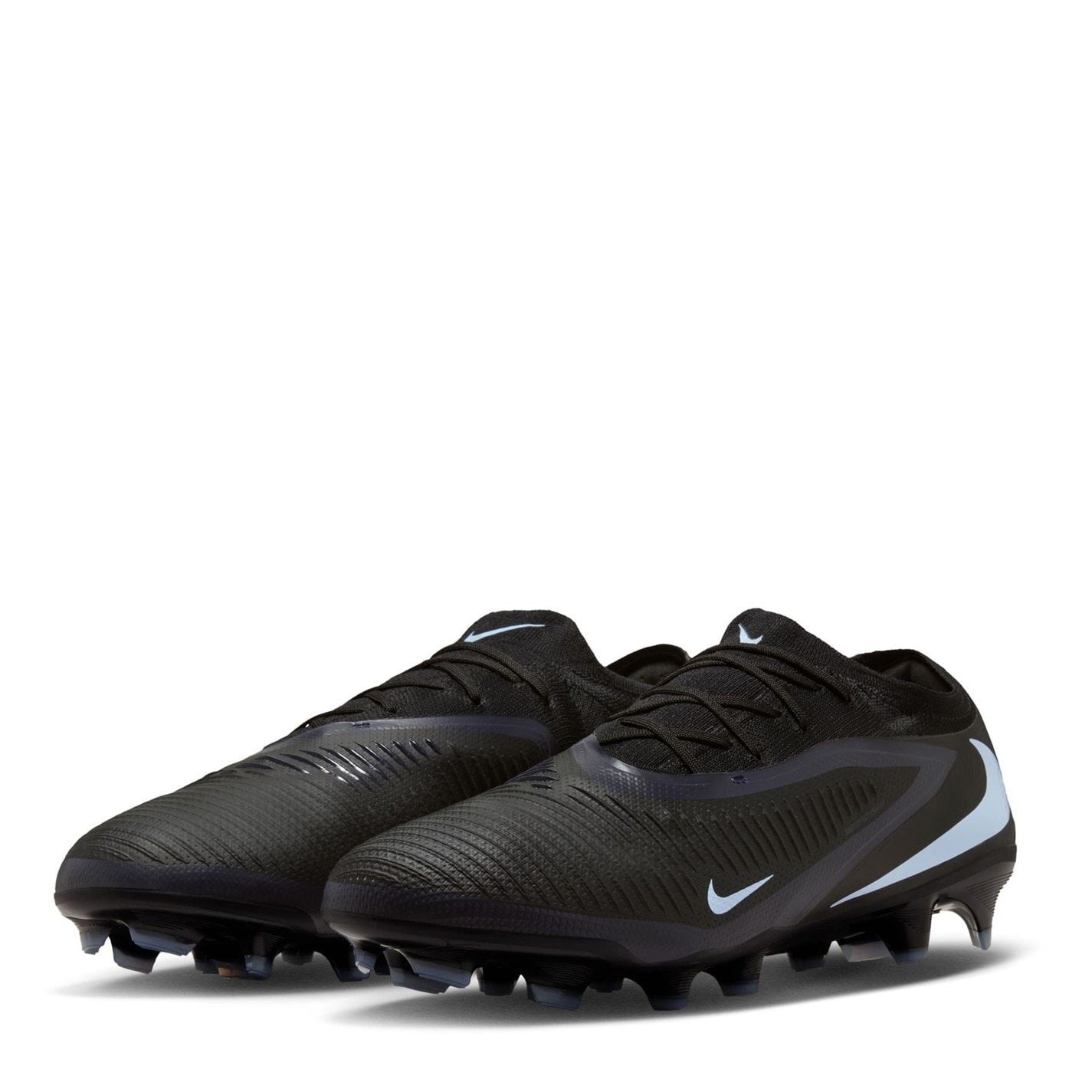 Nike Phantom 6 Low Pro Adults Firm Ground Football Boots