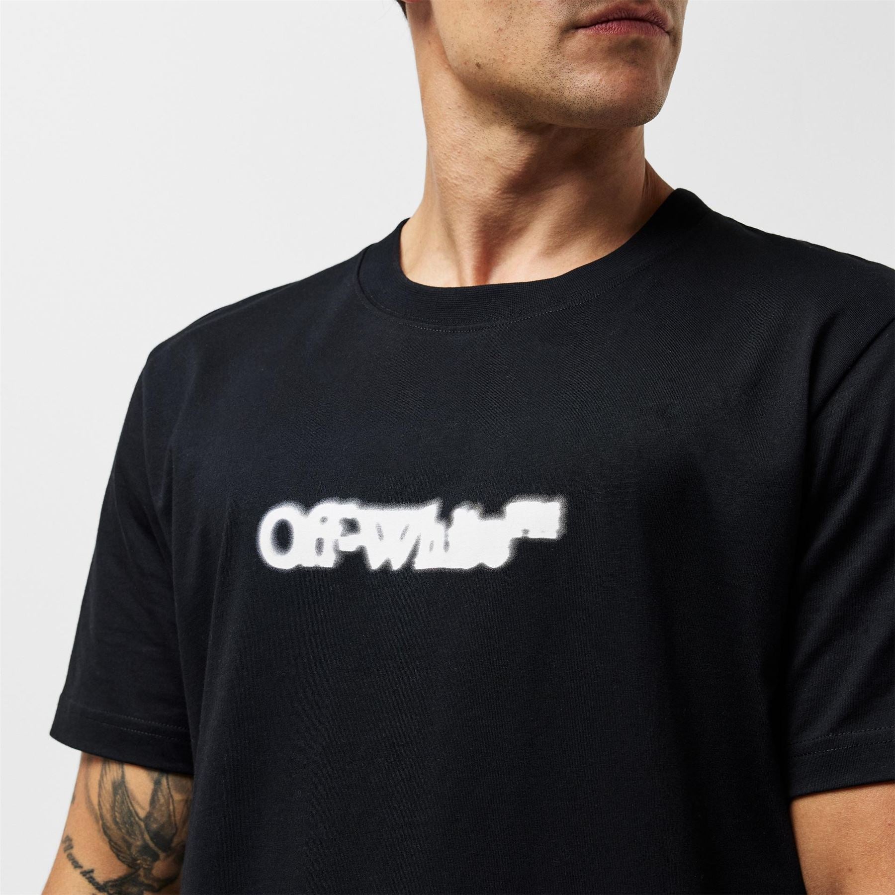 Off White Spray Arrow Regular Fit T-Shirt