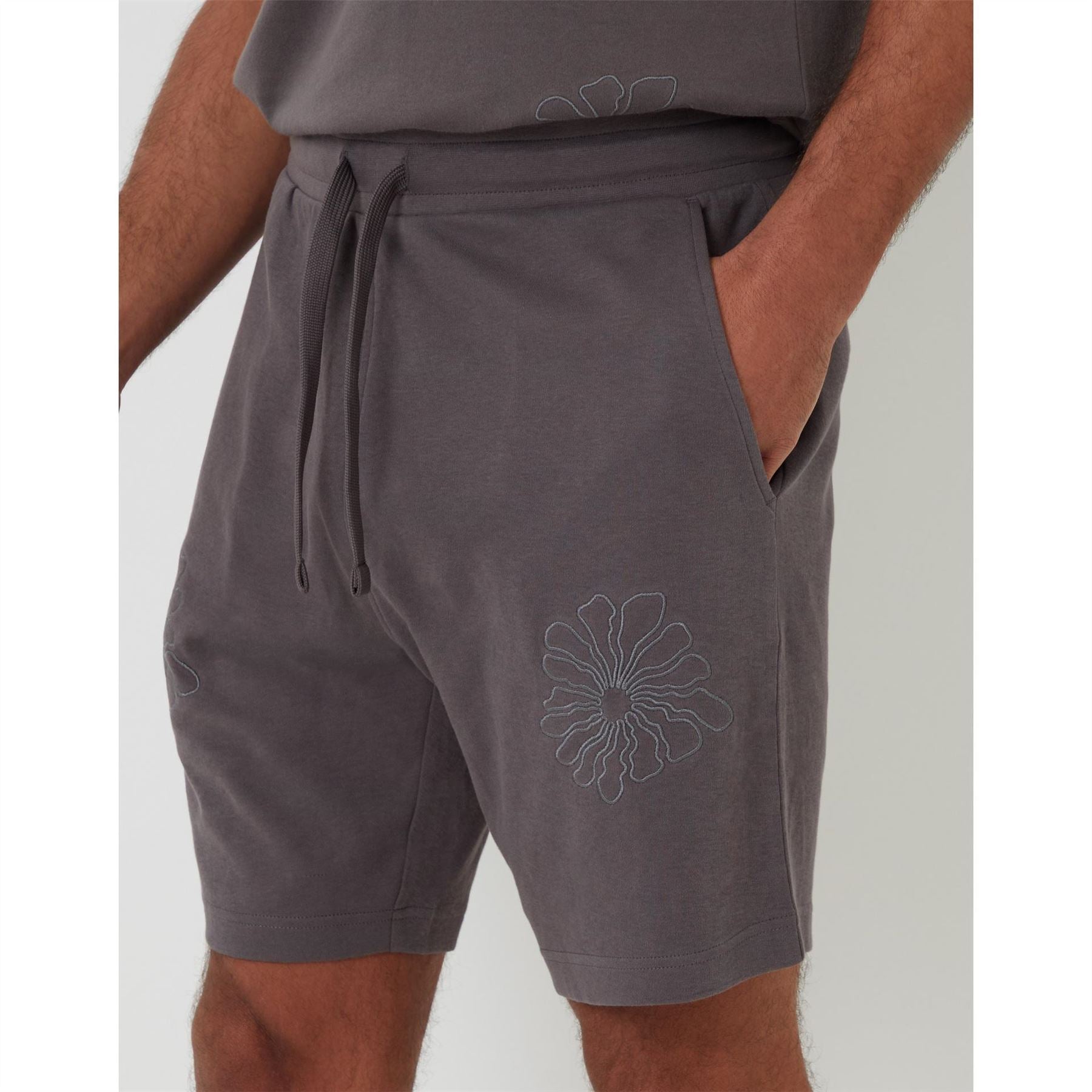 Threadbare Ardsley Floral Patterned Bermuda Shorts
