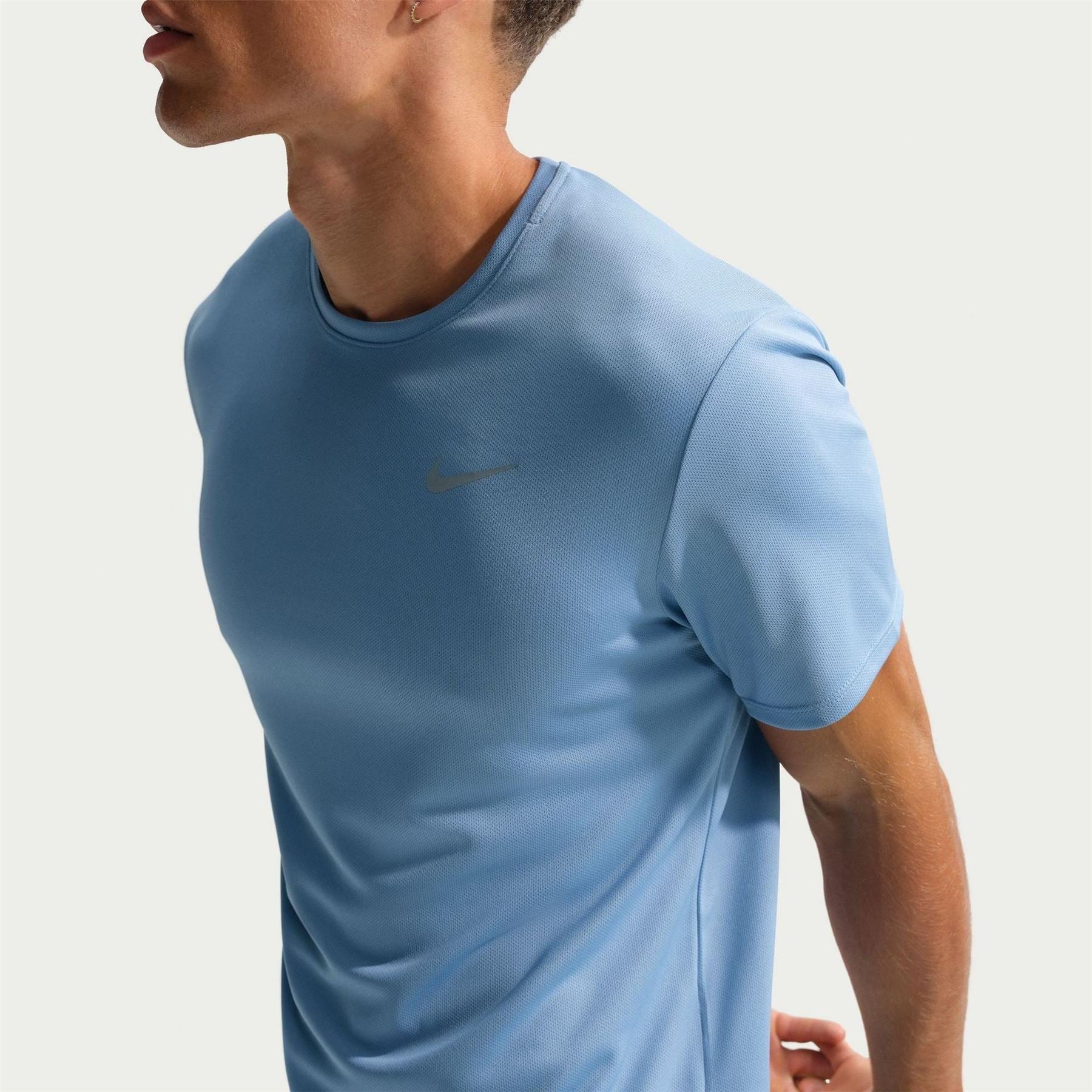 Nike Mens Drifit Miler Running Top