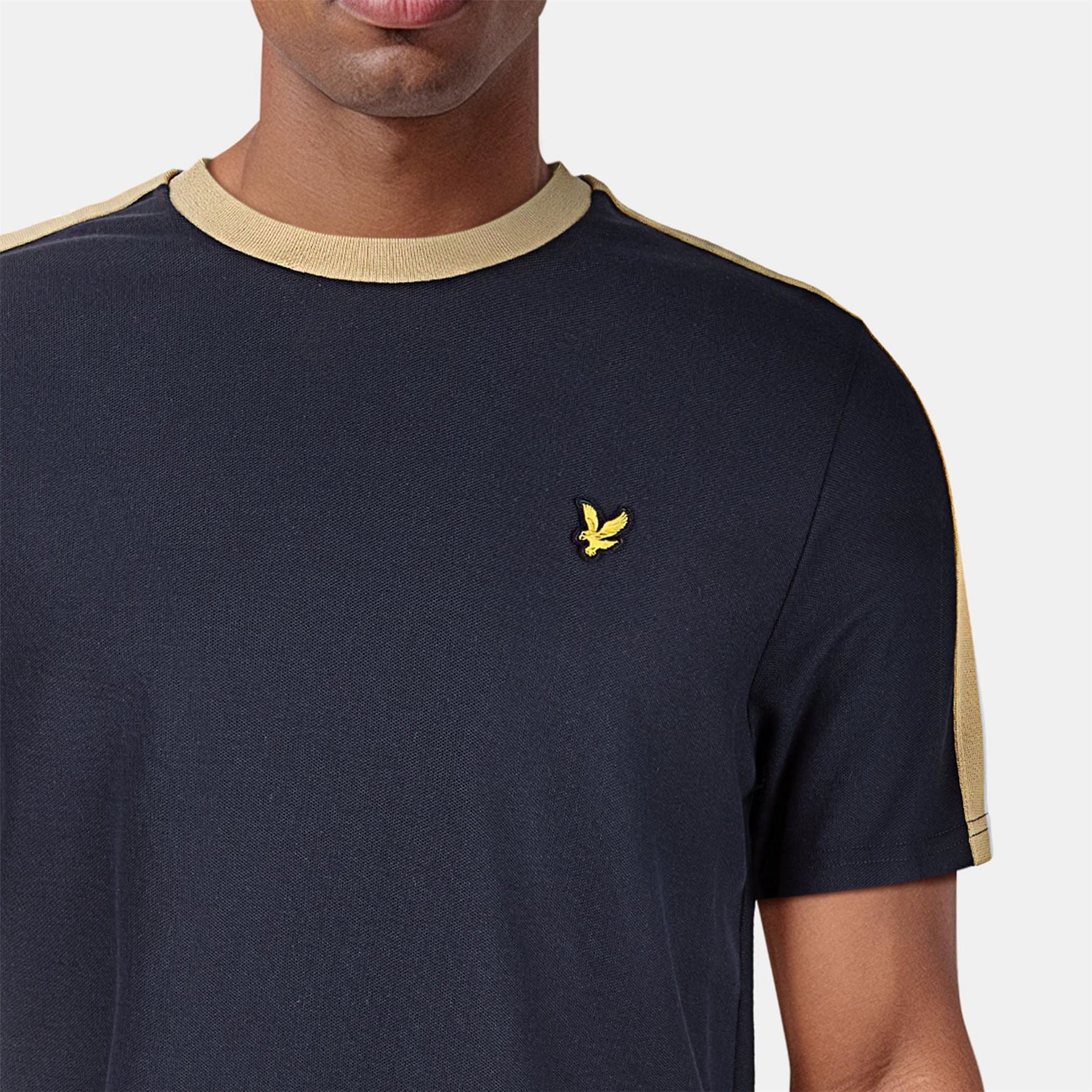 Lyle and Scott Regular Fit Contrast Crew Neck T-Shirt