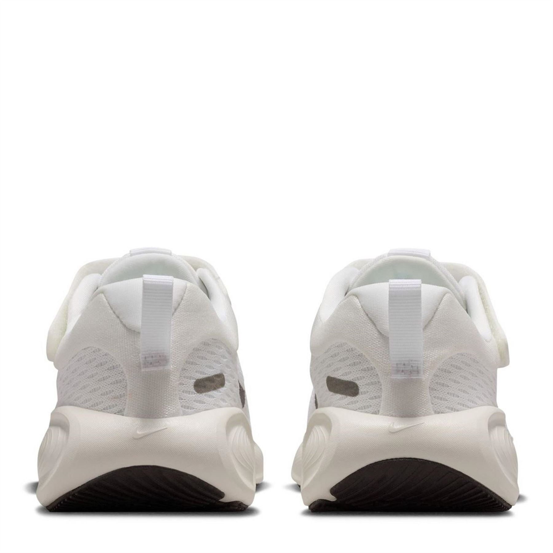 Nike Stellar Ride Low Top Lace-Up Sneakers