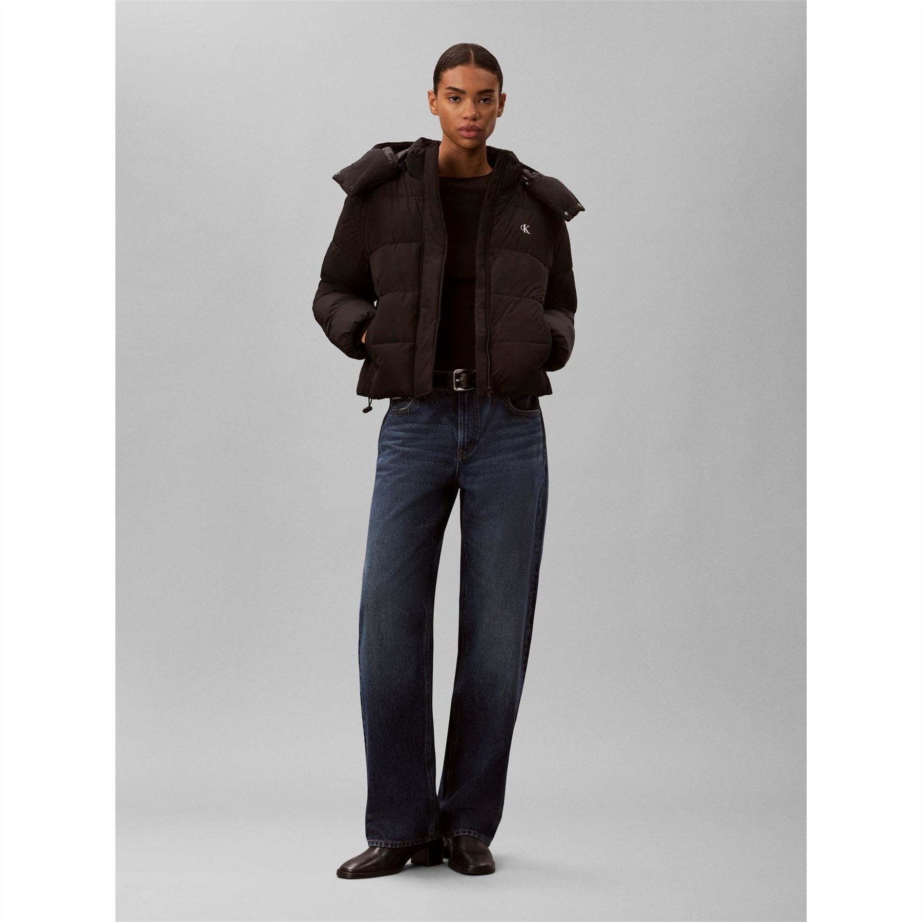 Calvin Klein Jeans  Essential Water Resistant Rds Certified Down Short Puffer Jacket