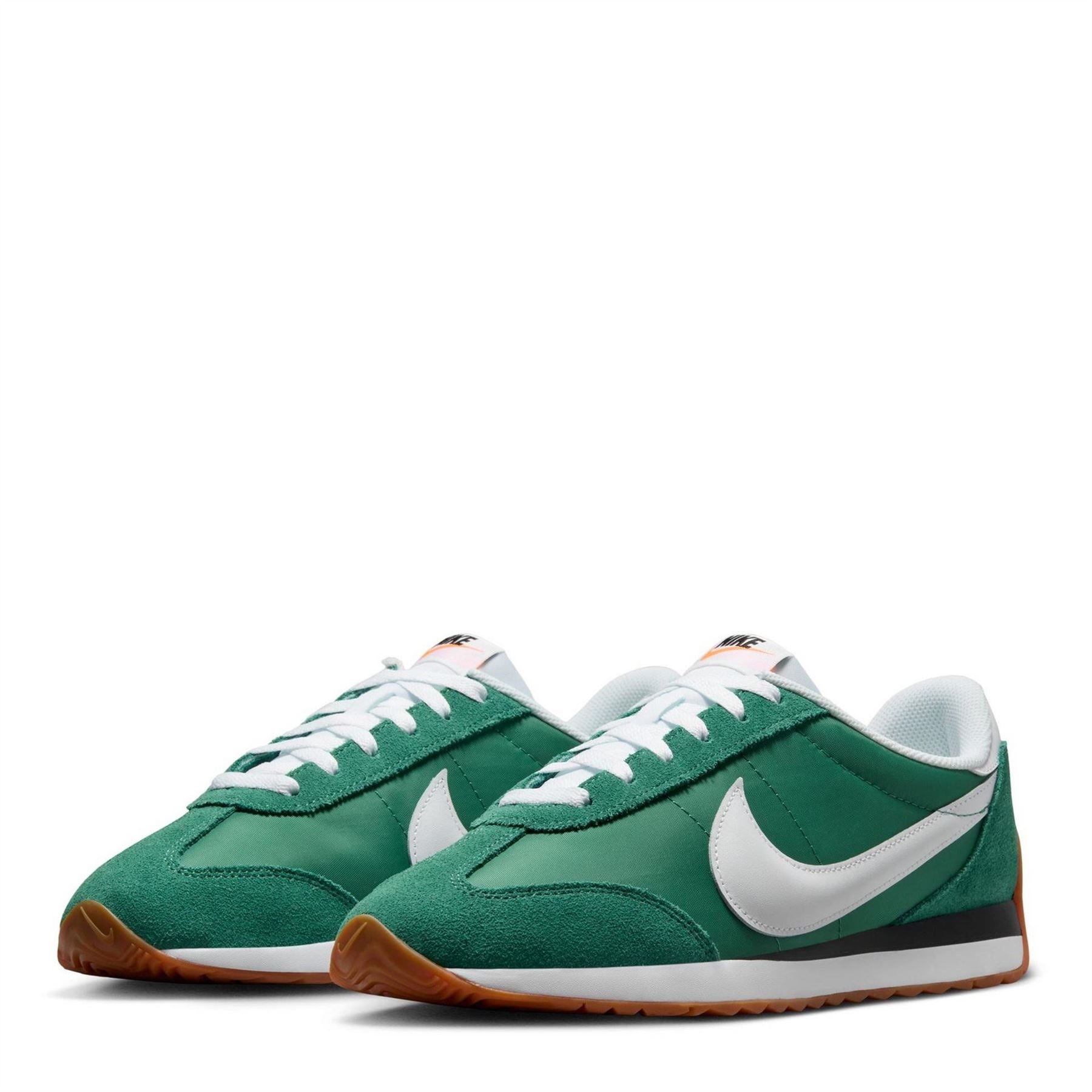 Nike Low Heel Round Toe Low Top Sneakers