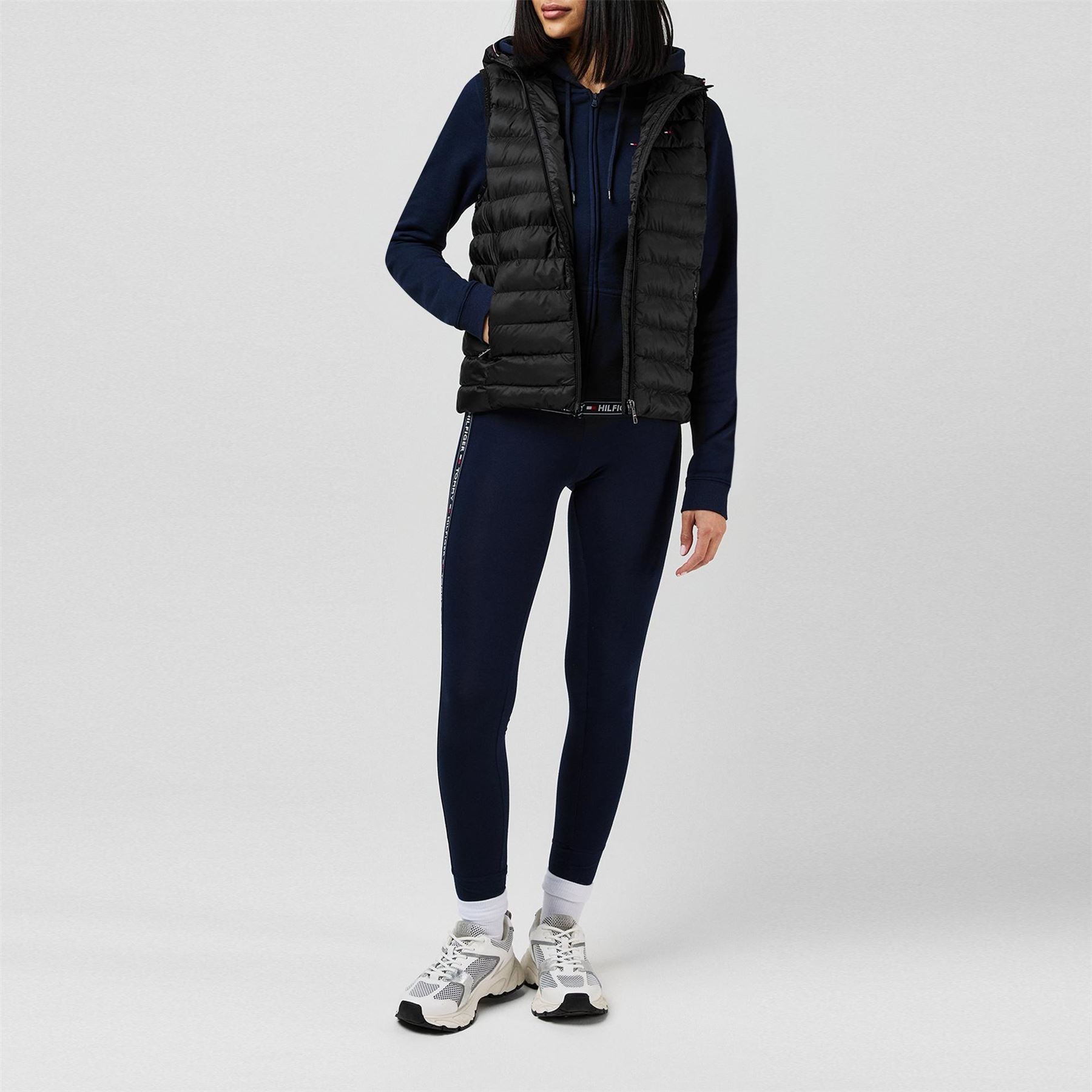 Tommy Hilfiger Heritage Low Down Duck Down Detachable Hood Sleeveless Short Puffer Jacket