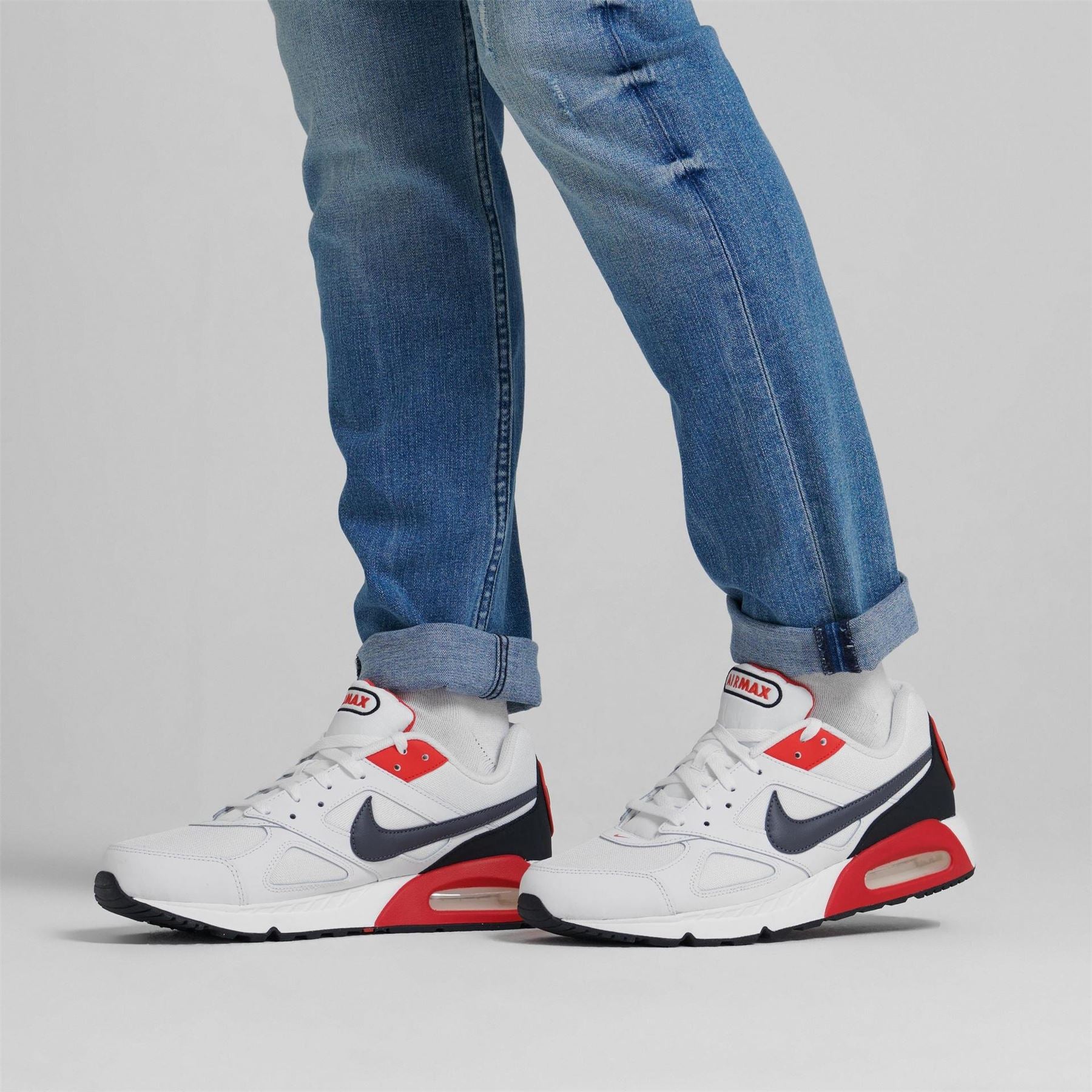 Nike Air Max Ivo Trainers