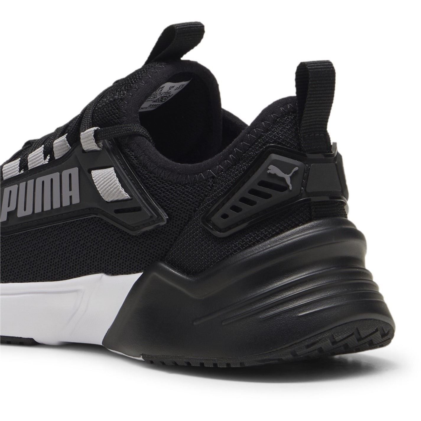 Puma Retaliate 3 Low Top Sneakers