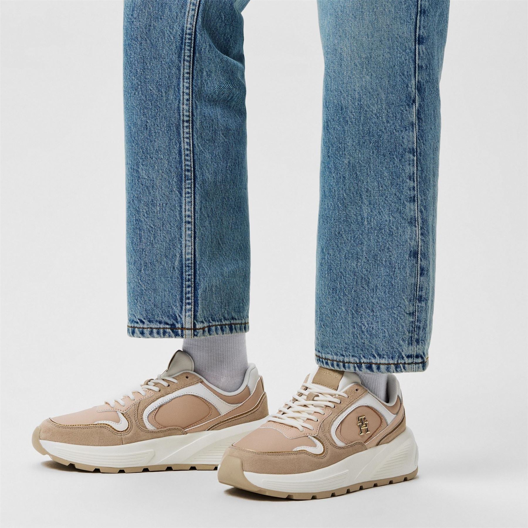 Tommy Hilfiger Low Top Trainers