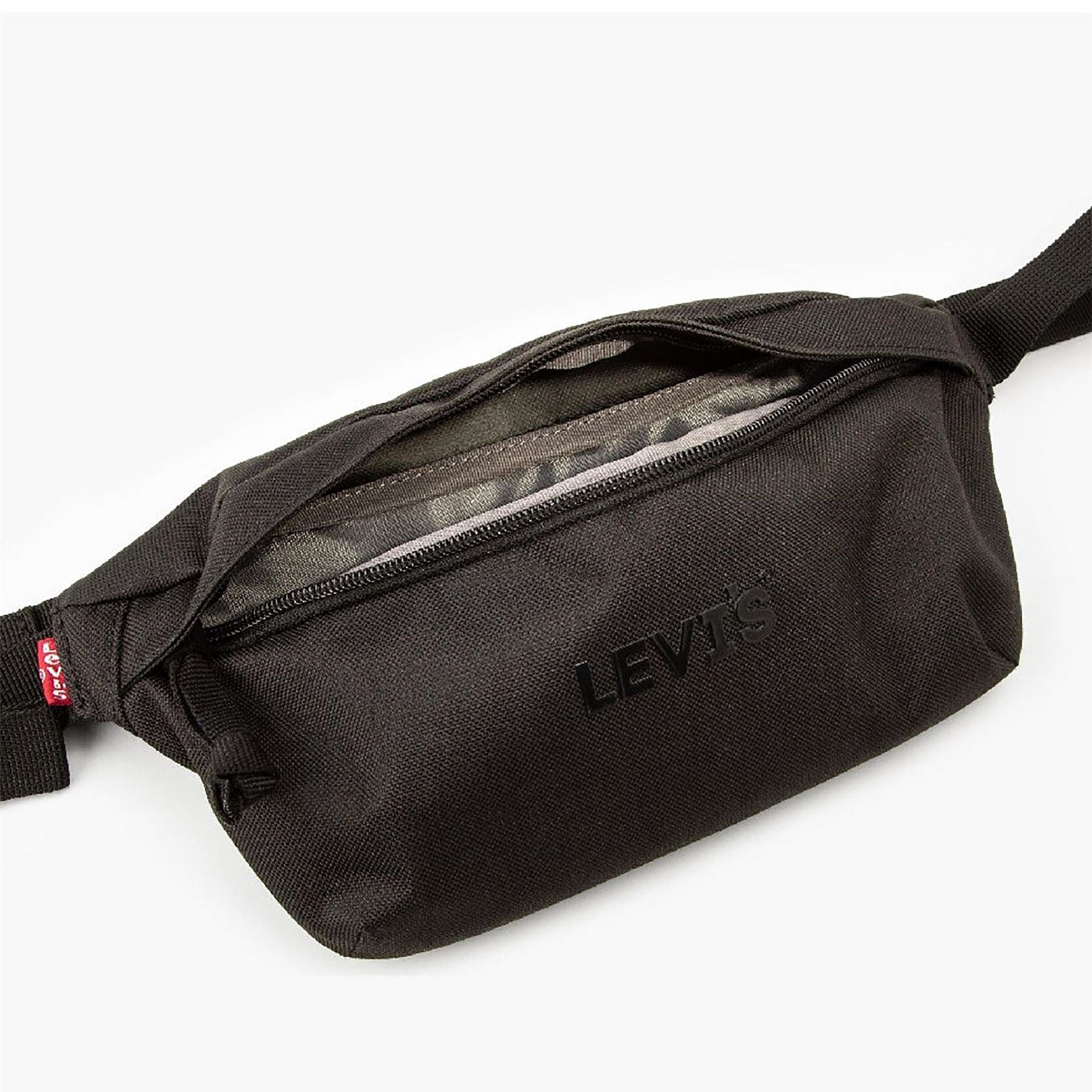 Levis Small Banana Sling Headline lo