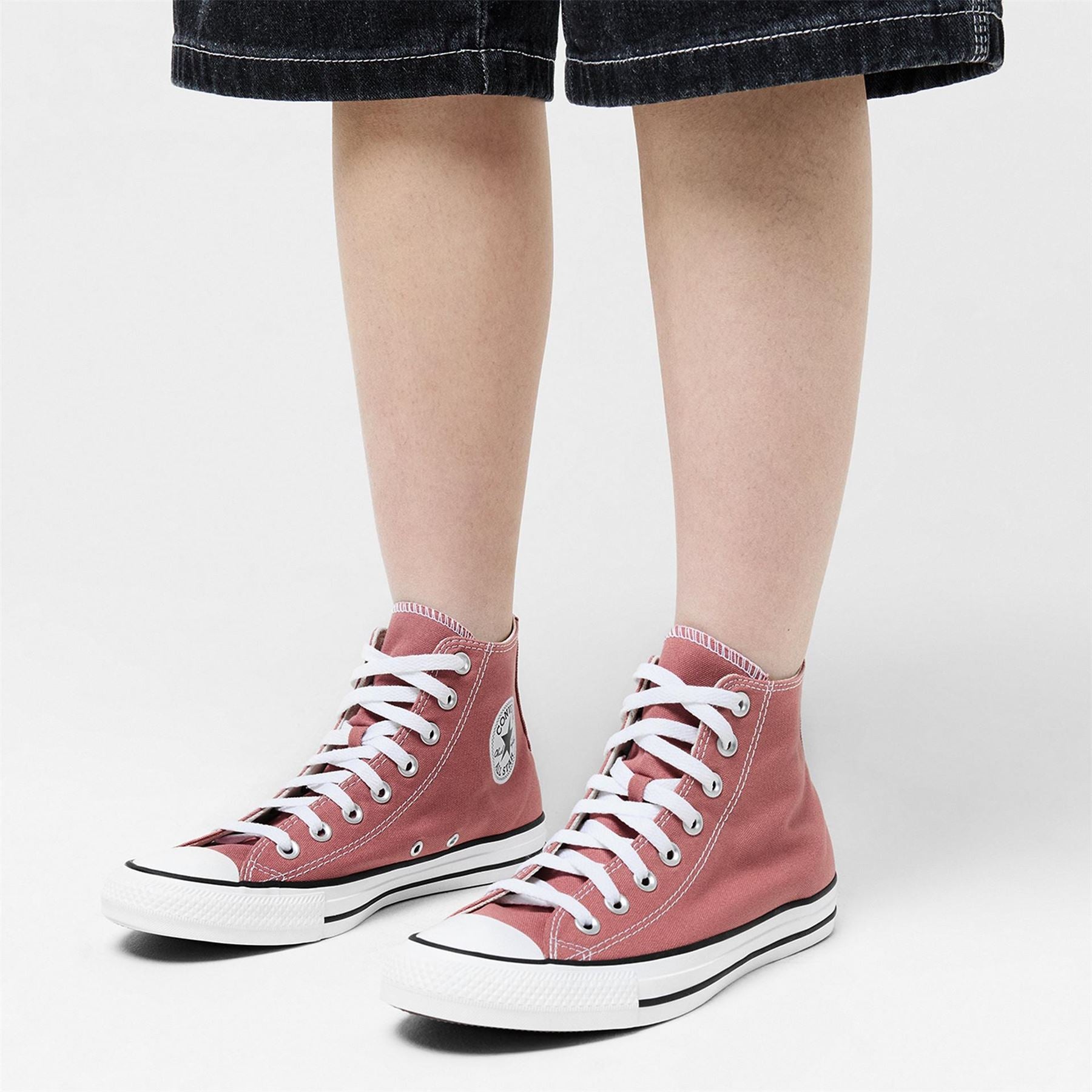 Converse Chuck Classic Hi Tops