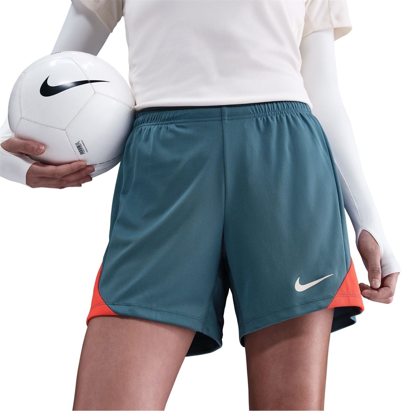 Nike Womens Strike Shorts