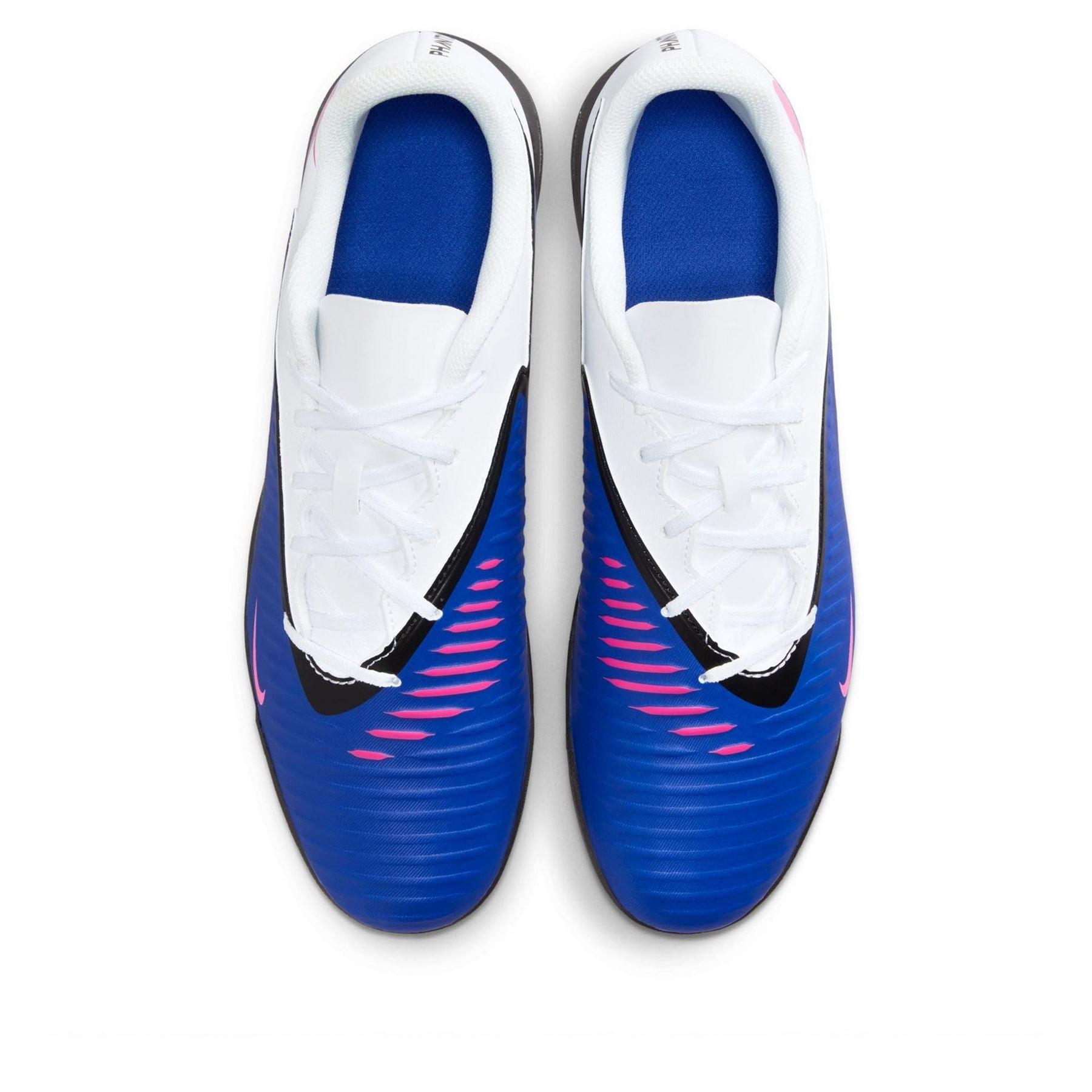 Nike Phantom 6 Low Club Adults Astro Turf Football Boots