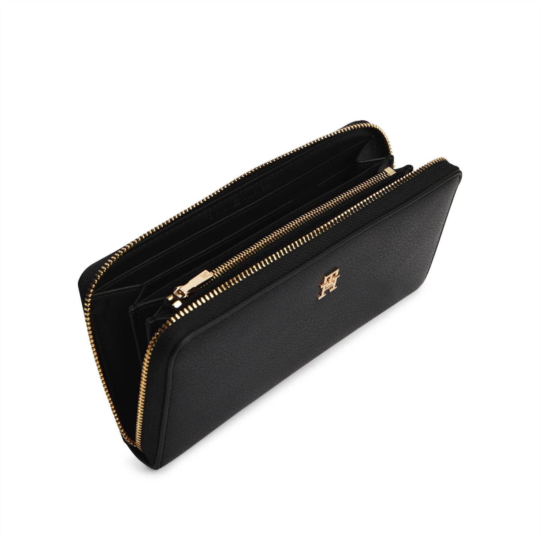 Tommy Hilfiger Zip Around Purse