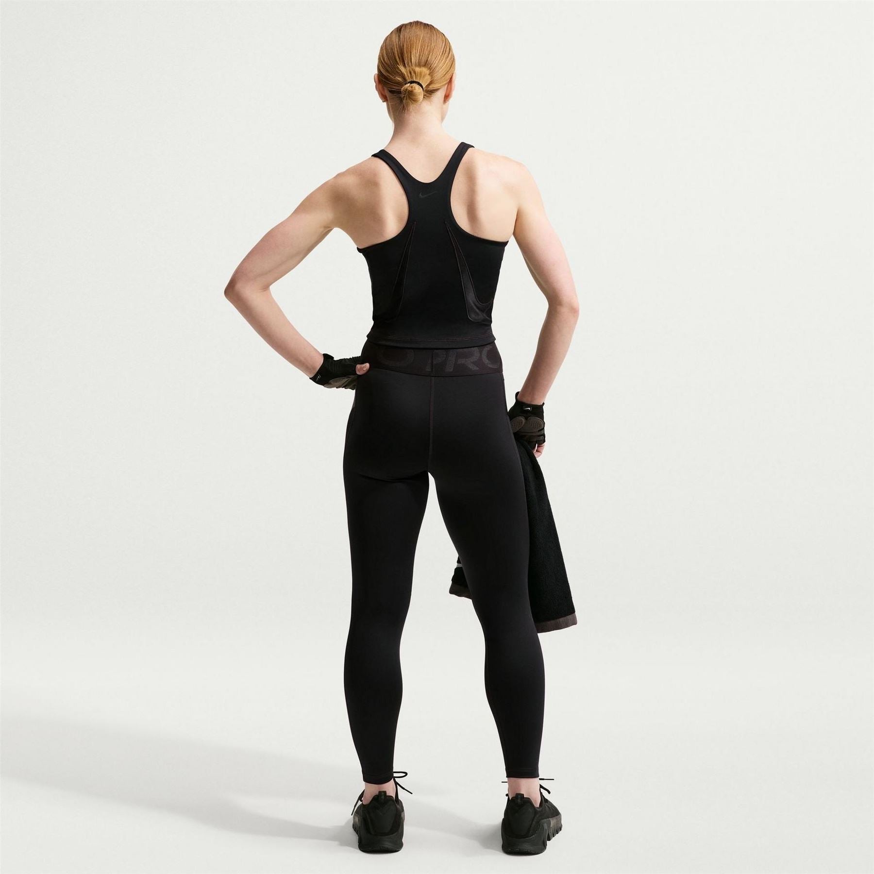 Nike Sculpt Tank Medium Impact Sports Bra