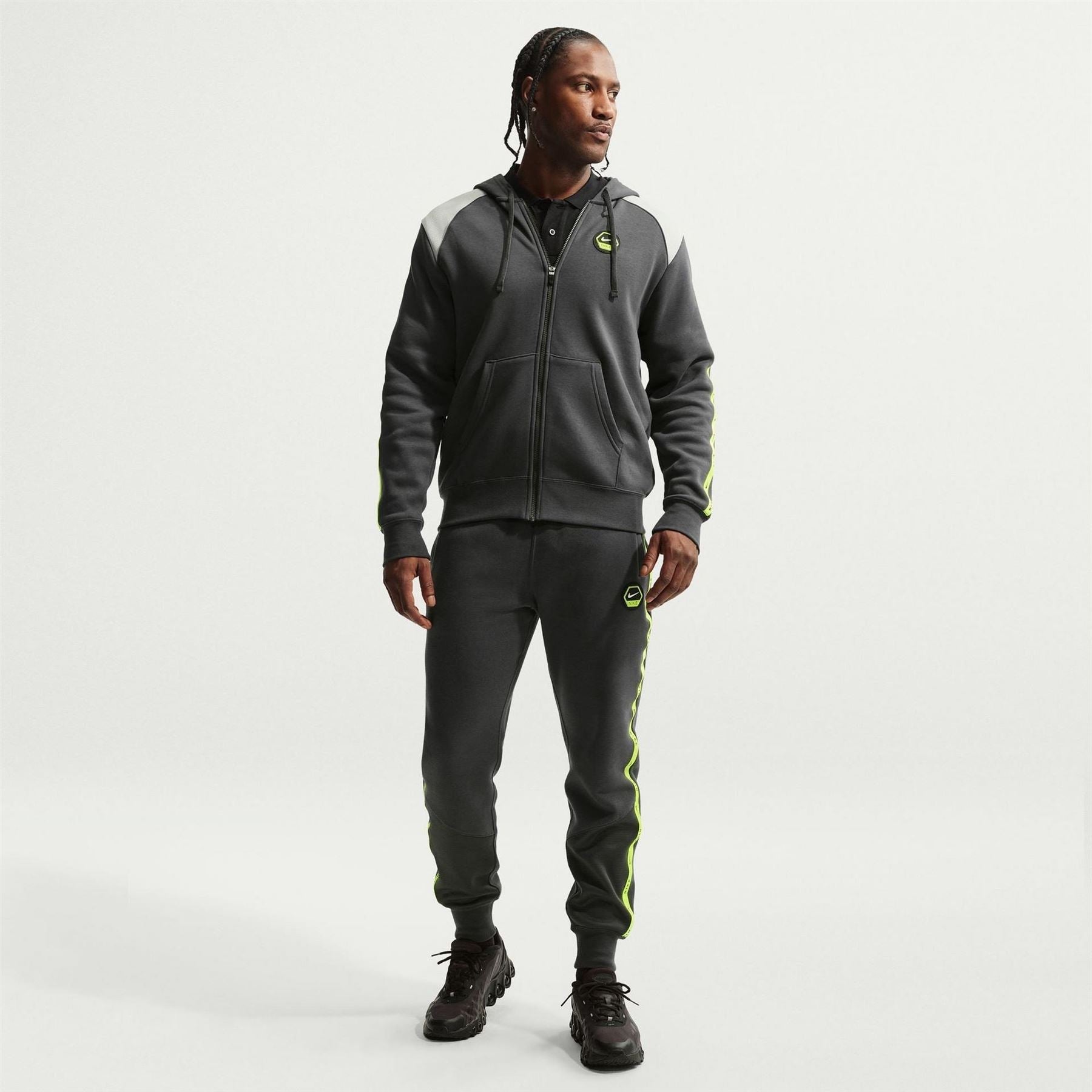 Nike Closed Hem Fleece Joggers