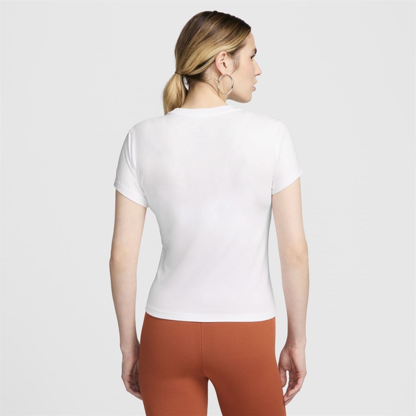 Nike Womens Sportswear Chill Knit T-Shirt