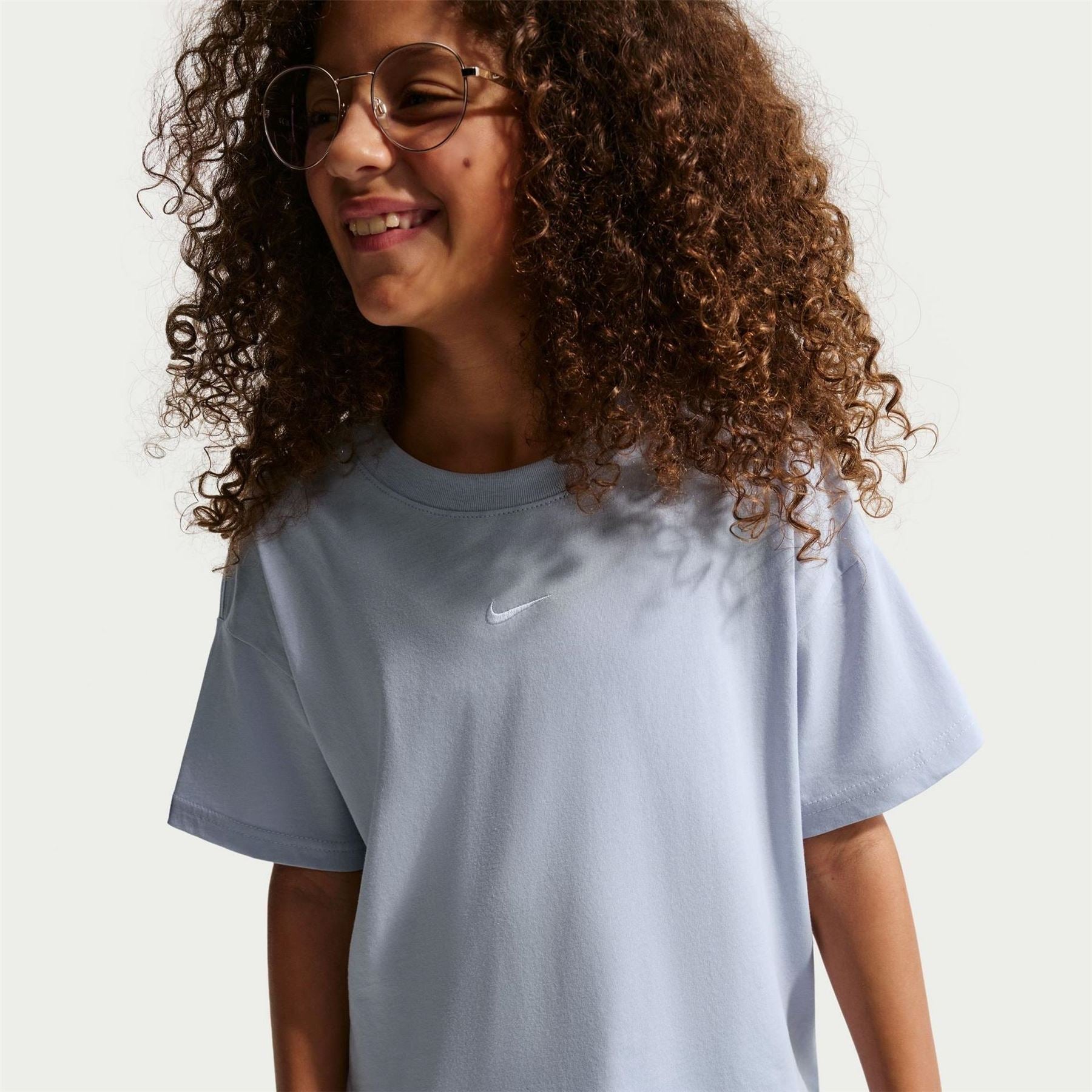 Nike Sportswear Big Kids (girls) T-Shirt