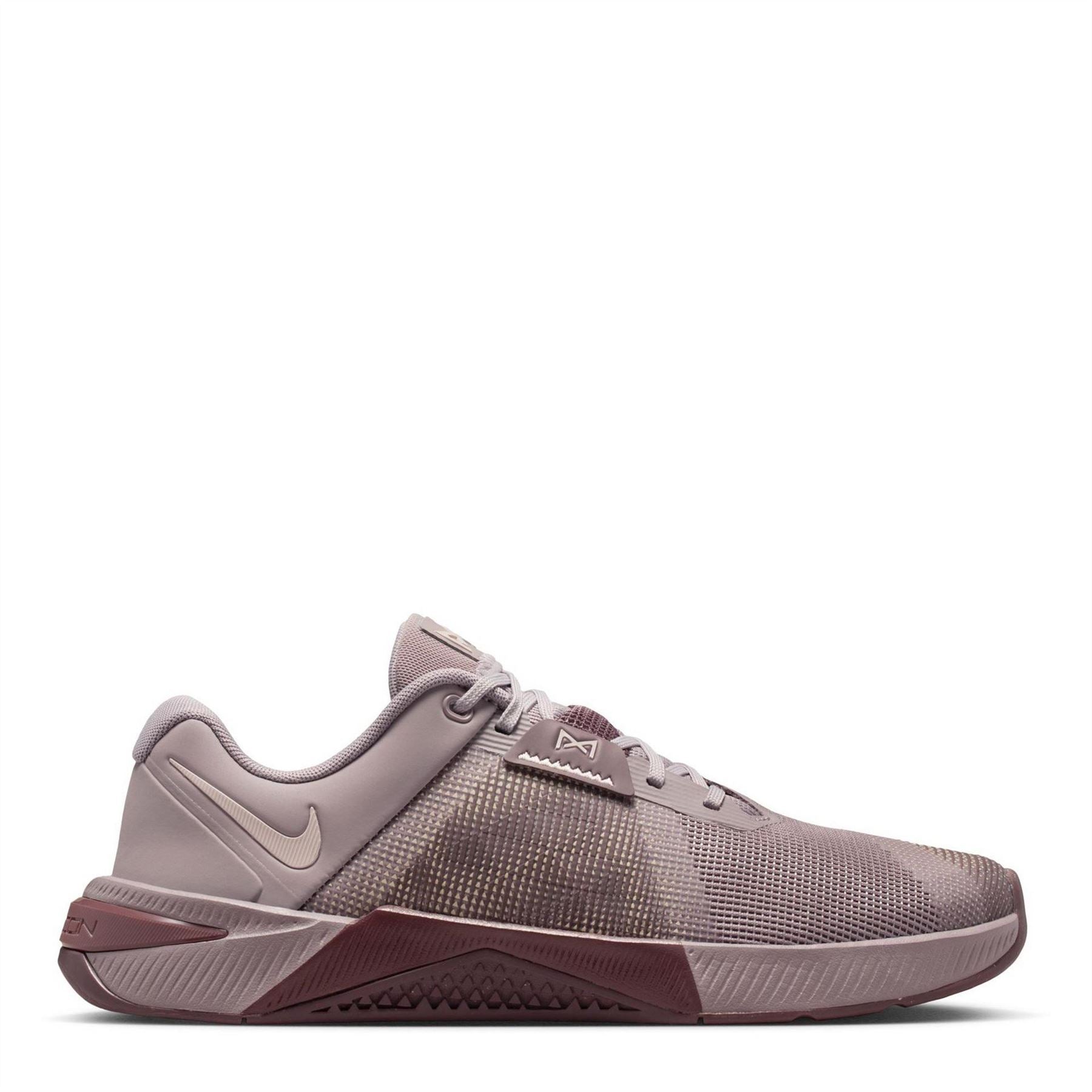 Nike Metcon 10 Gradient Print Low Top Sneakers