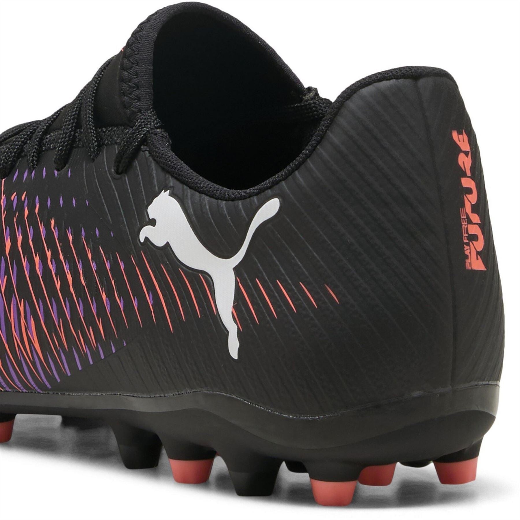 Puma Future 8 Play Mg Firm Ground Football Boots