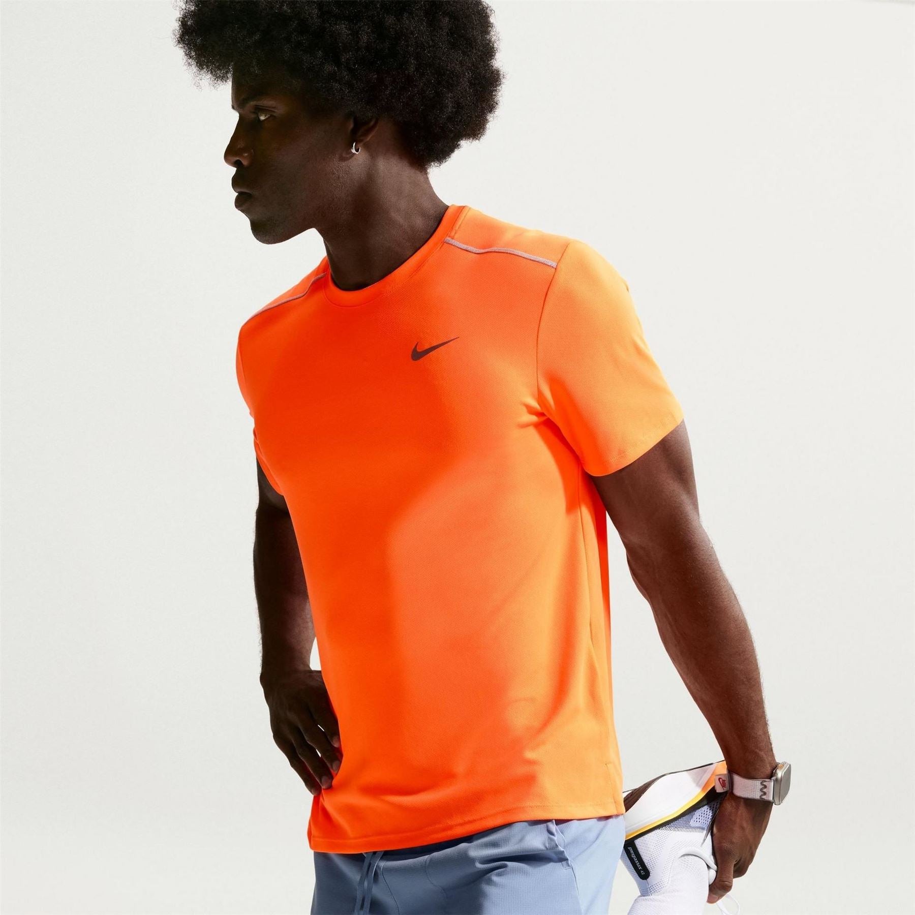 Nike Mens Drifit Miler Running Top