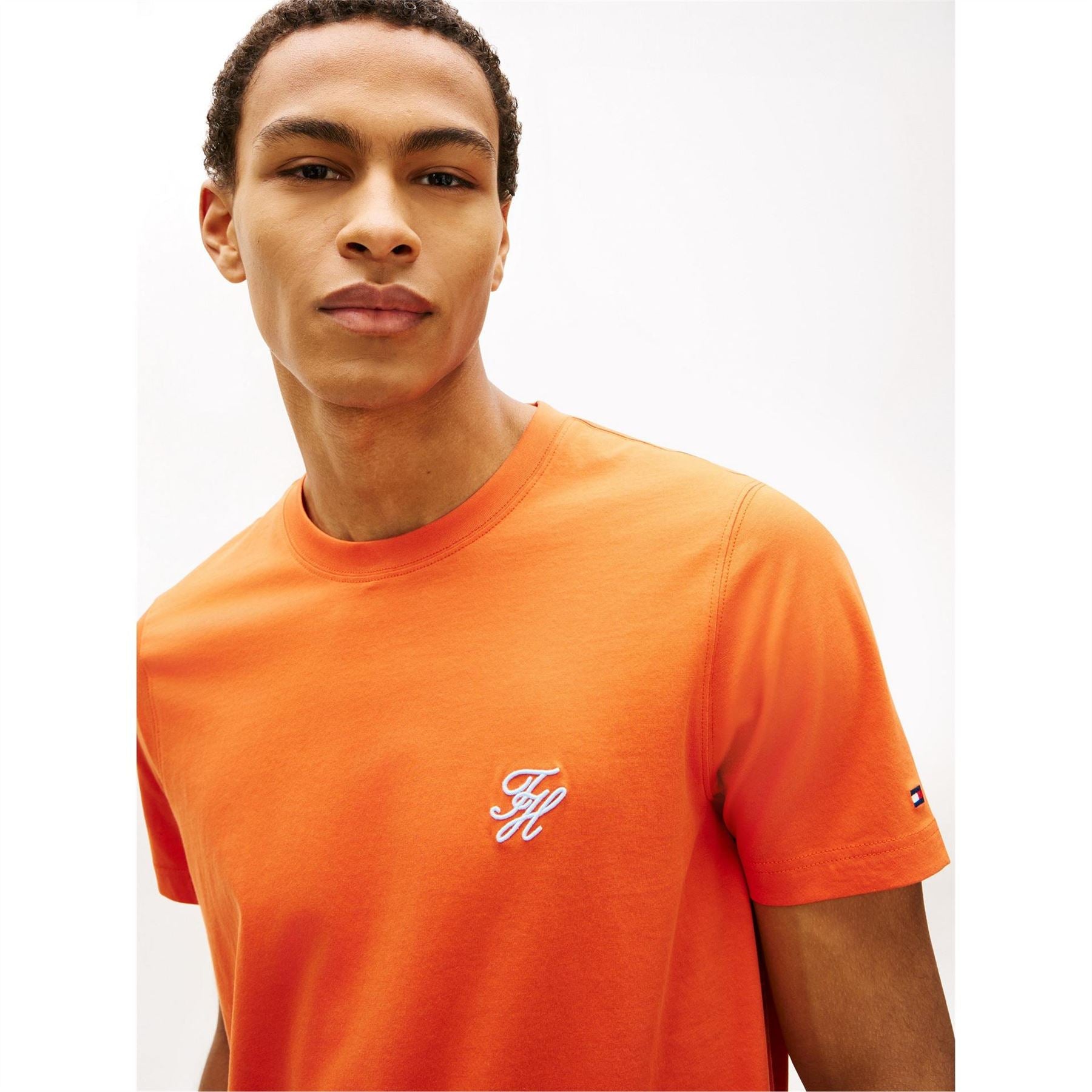 Tommy Hilfiger Script T Sn63