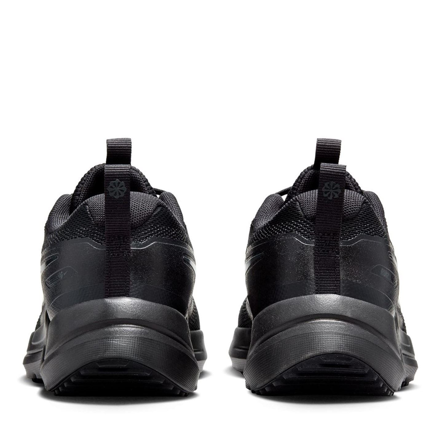 Nike Cosmic Runner Juniors Lace-Up Low Top Sneakers