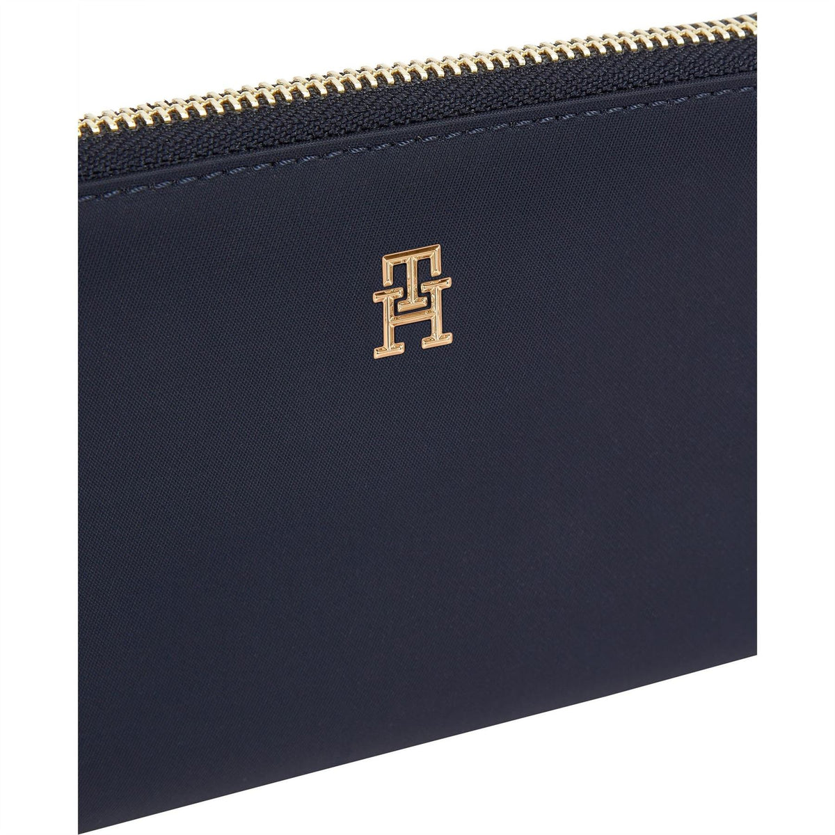 Tommy Hilfiger Large Zip Around Purse