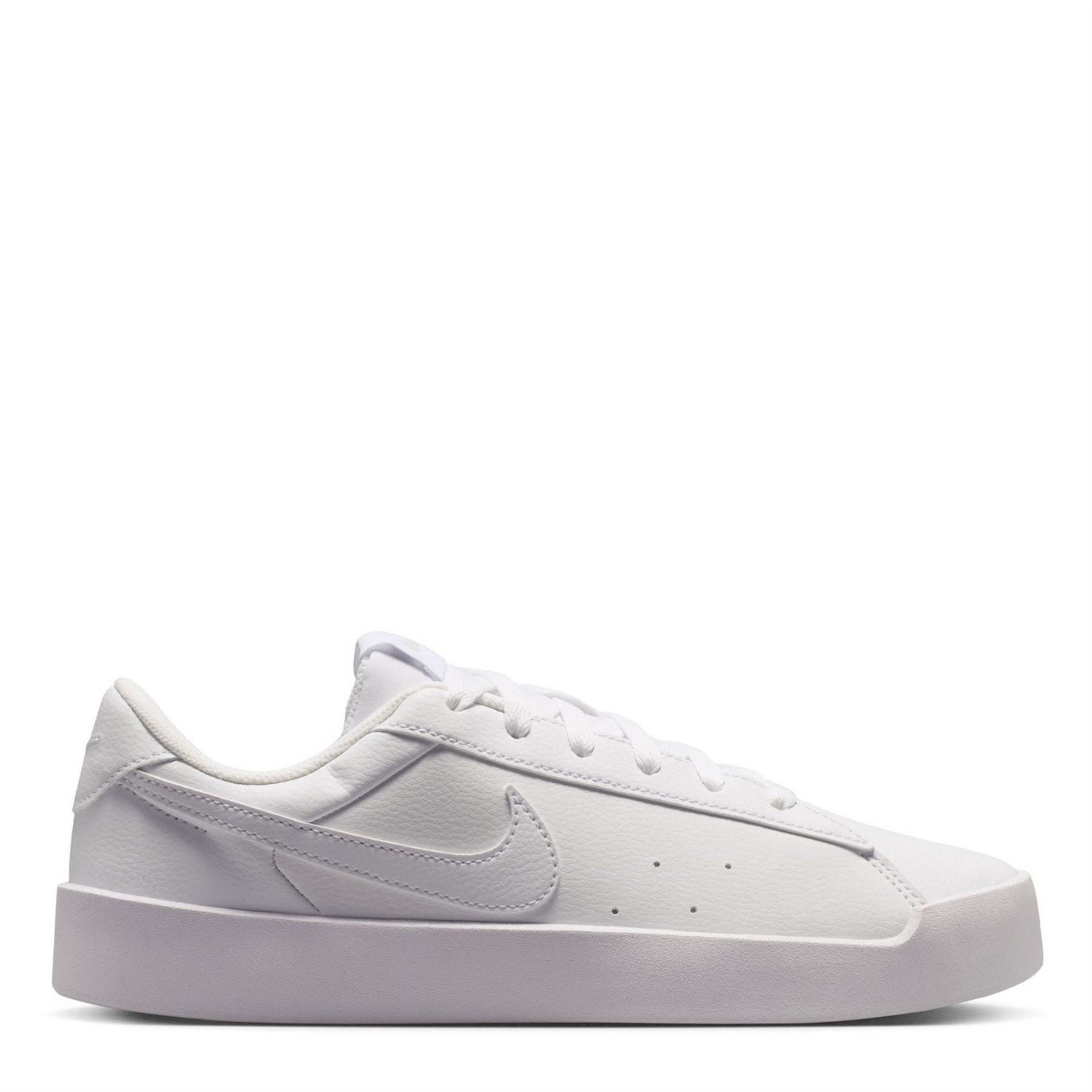 Nike Court Heritage Low Top Sneakers