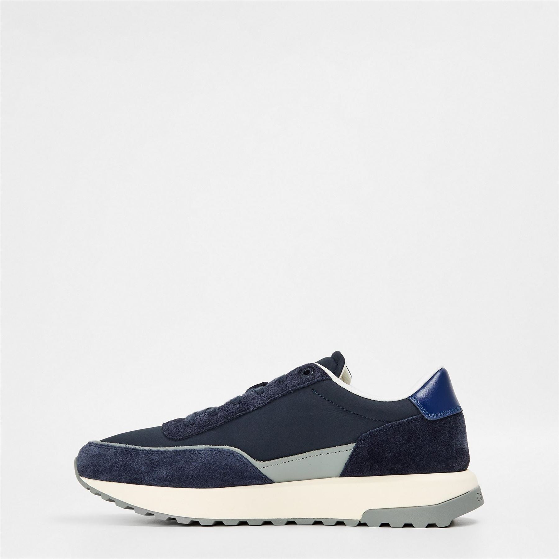 Calvin Klein Reprieve Lace-Up Low Top Sneakers