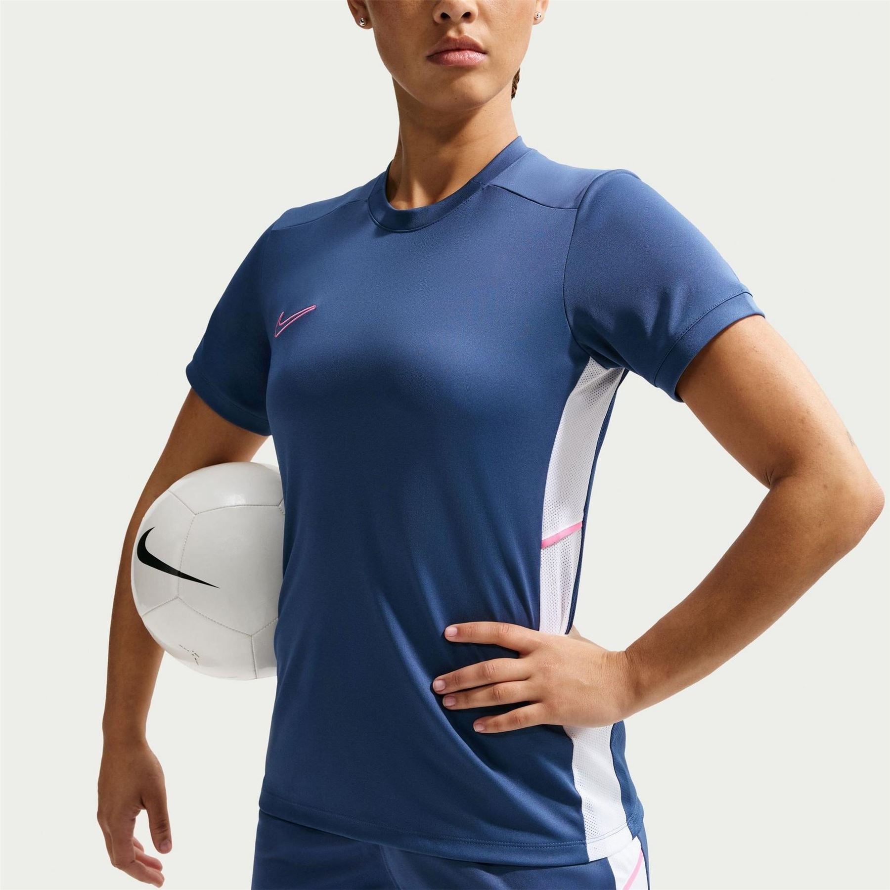Nike Womens Dri Fit Academy Short Sleeve Football Top